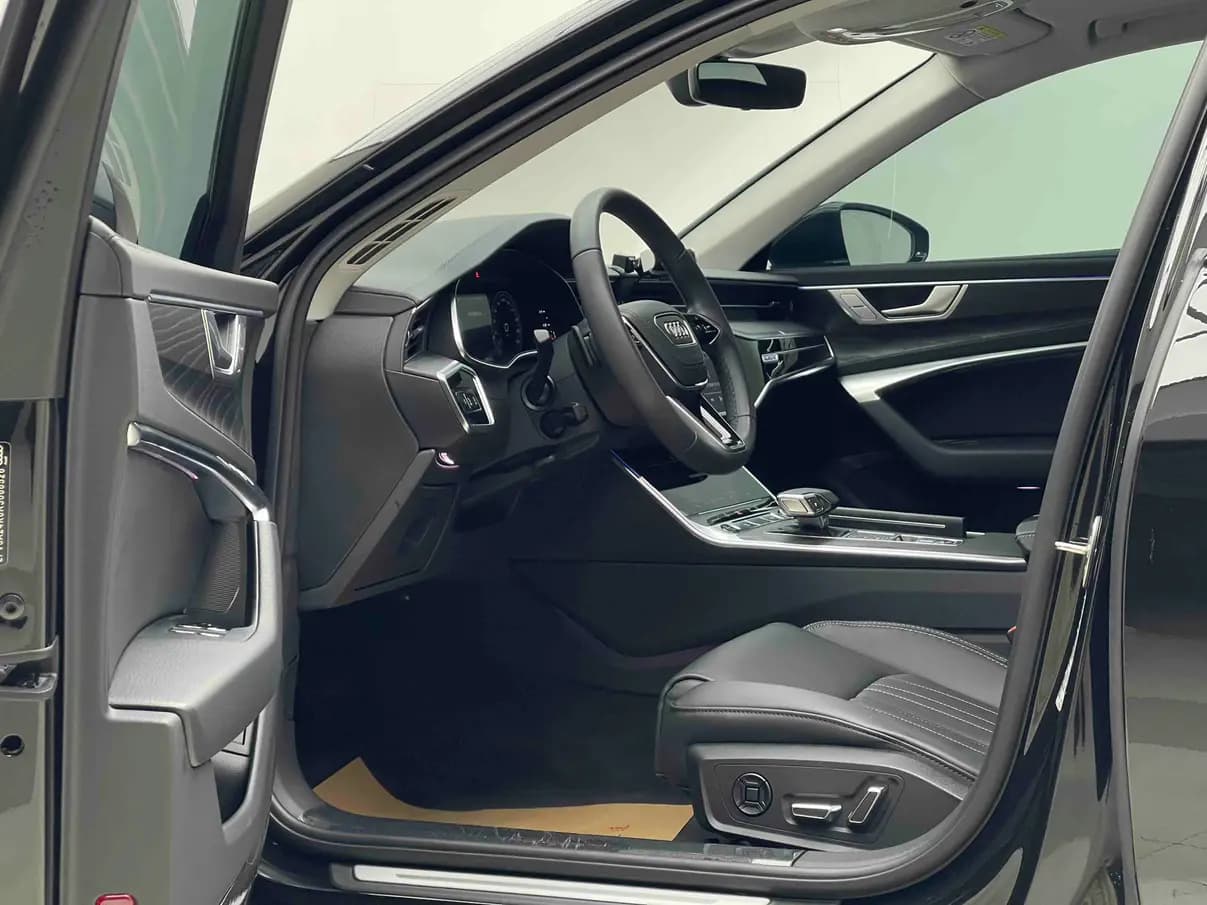 Audi A6L 2024 г. 13119 км. — фото 11