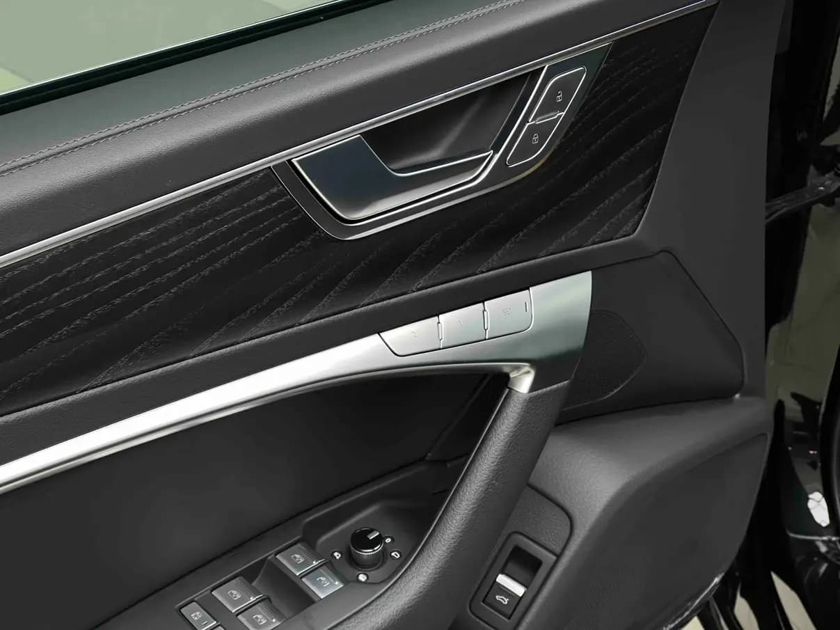Audi A6L 2024 г. 13119 км. — фото 6