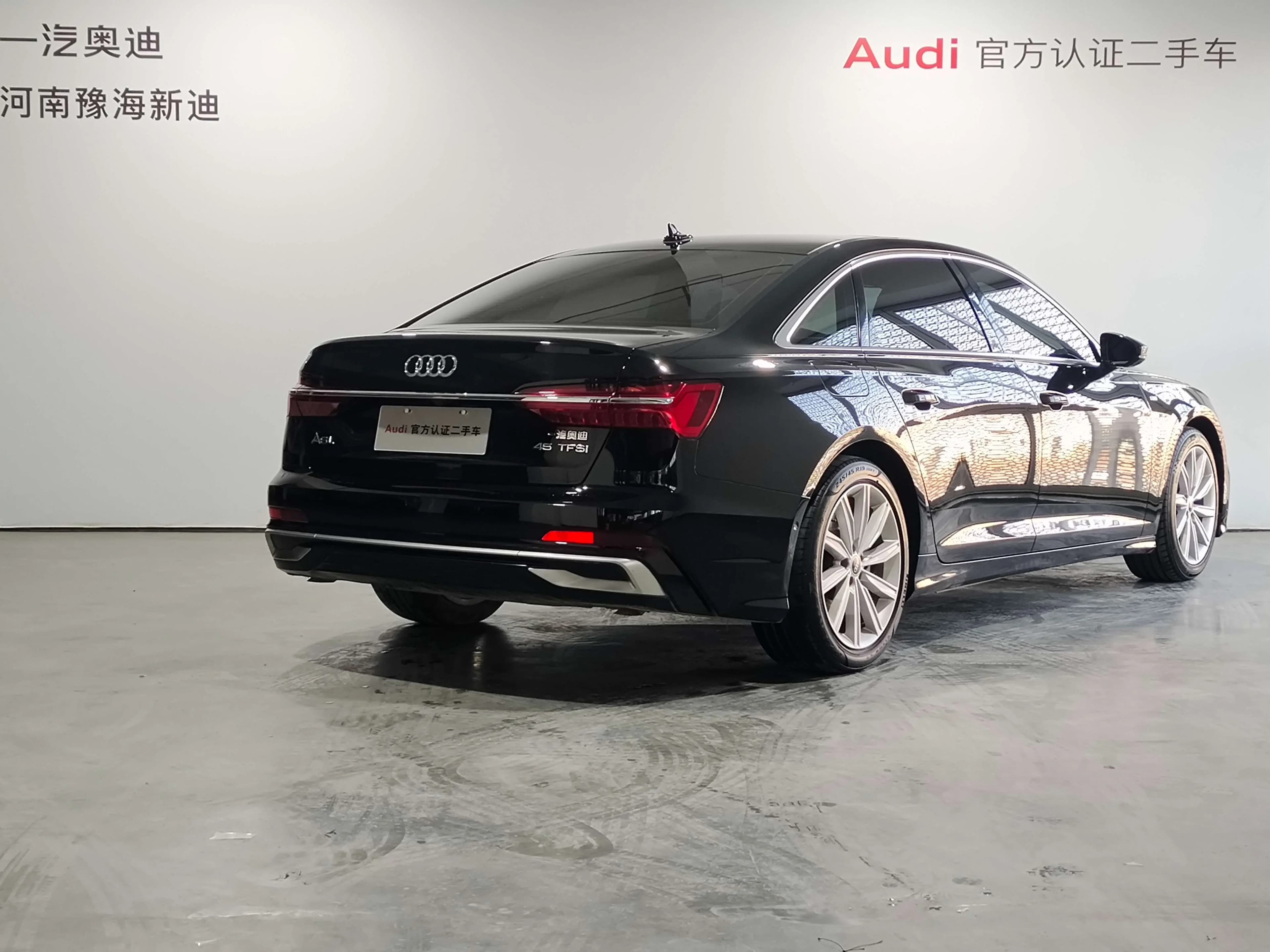 Audi A6L 2024 г. 22140 км. — фото 2