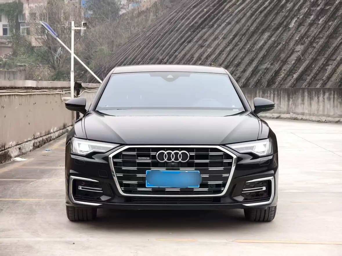 Audi A6L 2025 г. 21124 км. — фото 2
