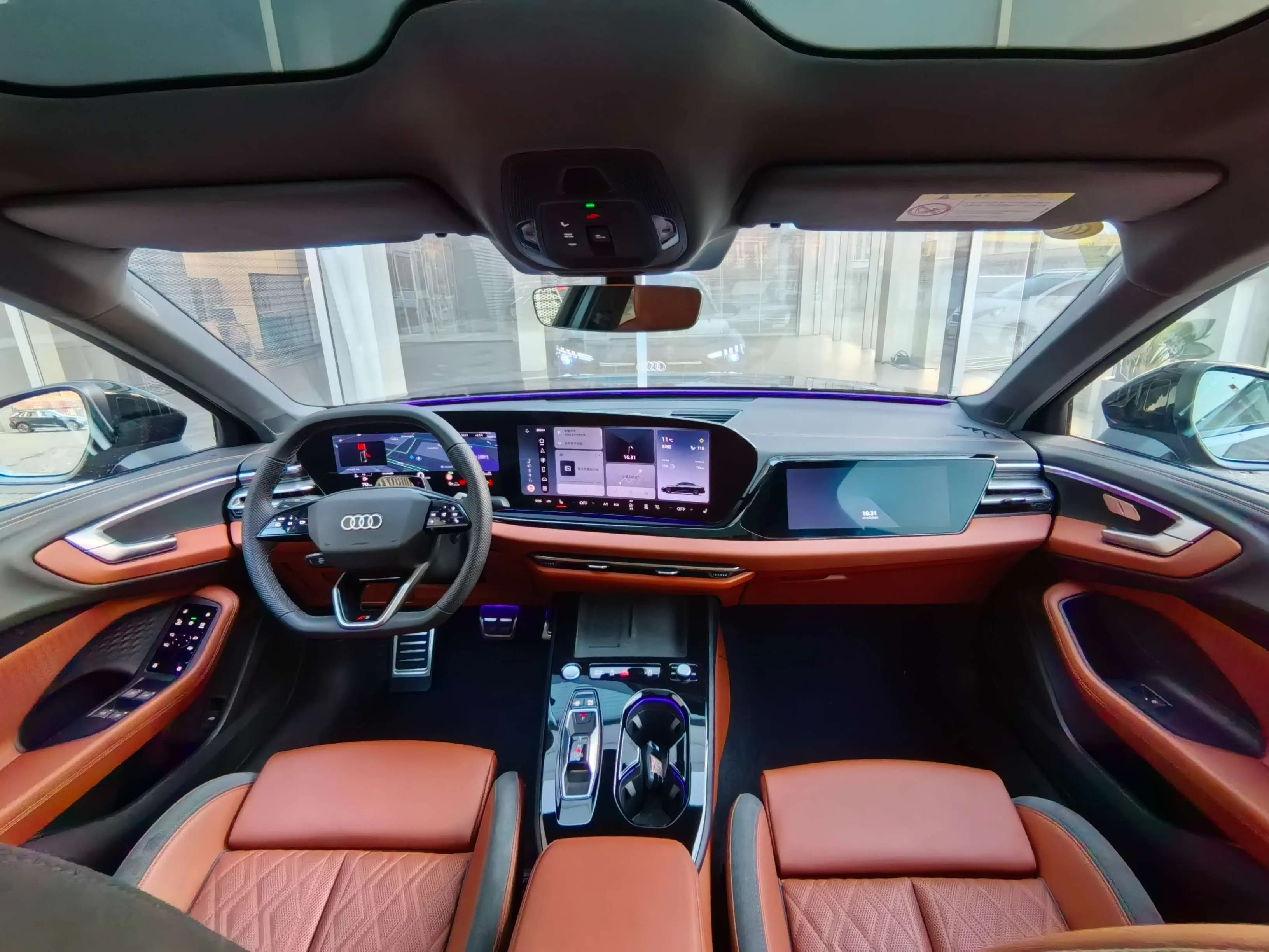 Audi A5L 2025 г. 4047 км. — фото 6