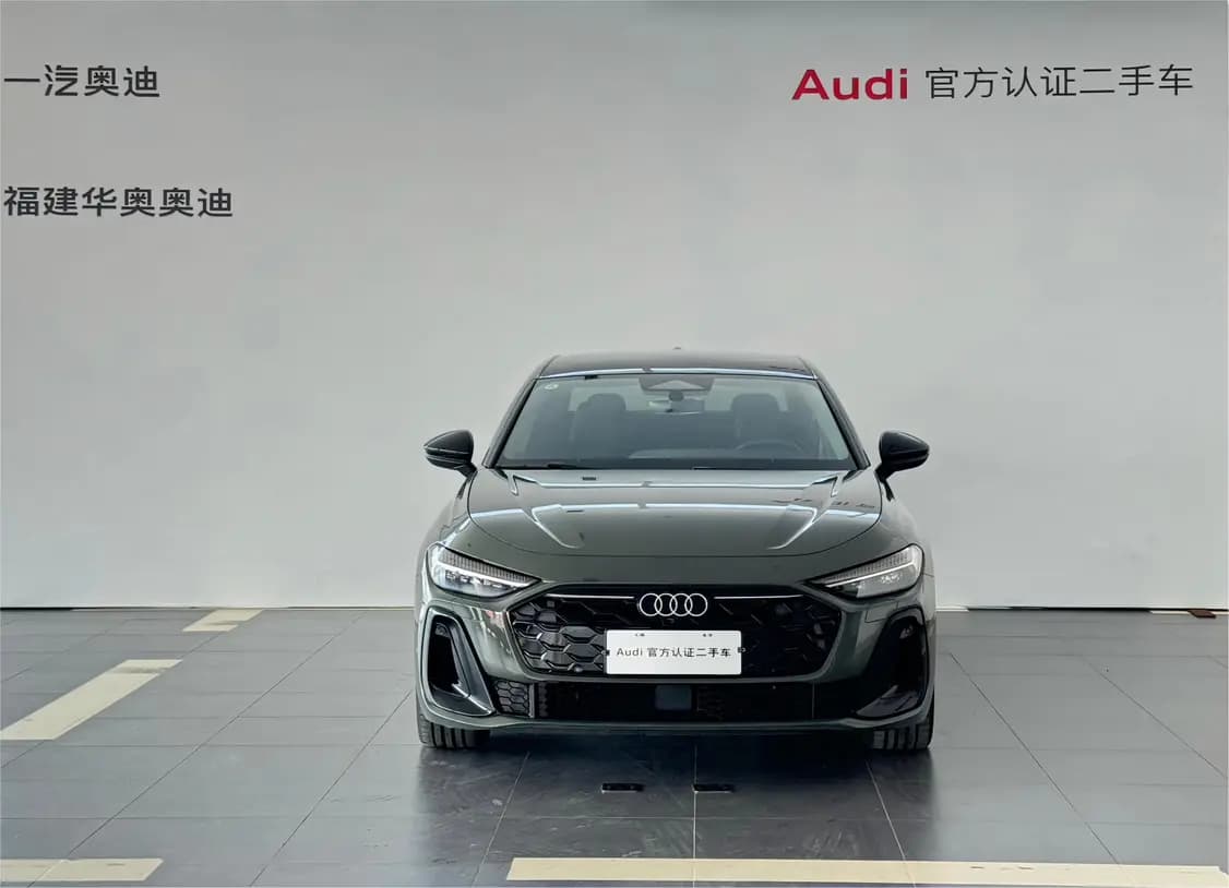 Audi A5L 2025 г. 3046 км. — фото 2