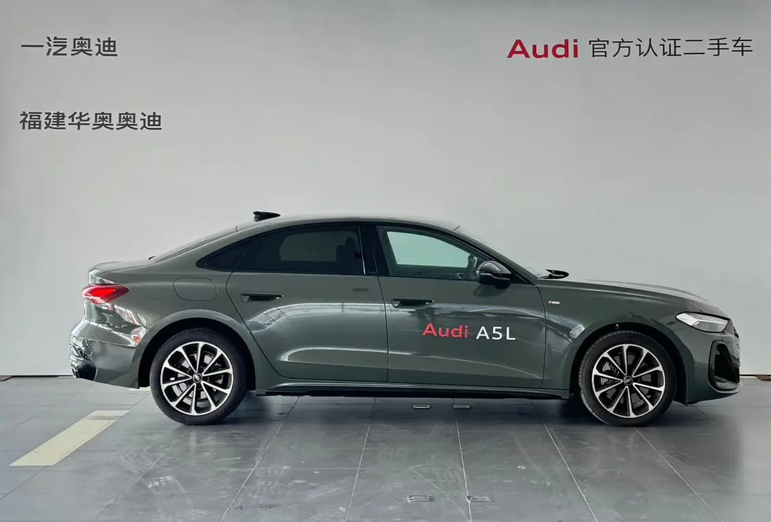 Audi A5L 2025 г. 3046 км. — фото 5