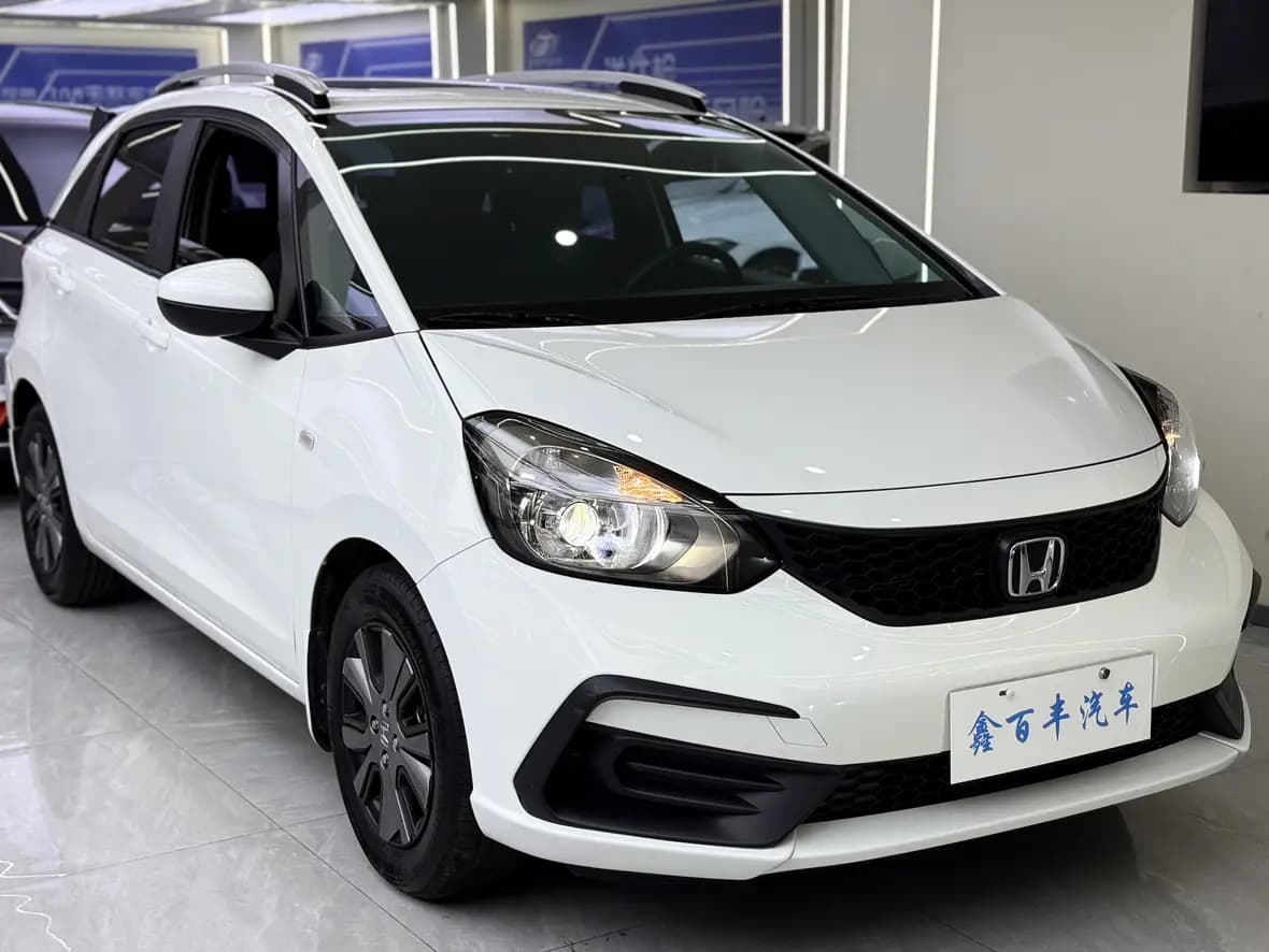 Honda Fit 2023 г. 40478 км. — фото 3