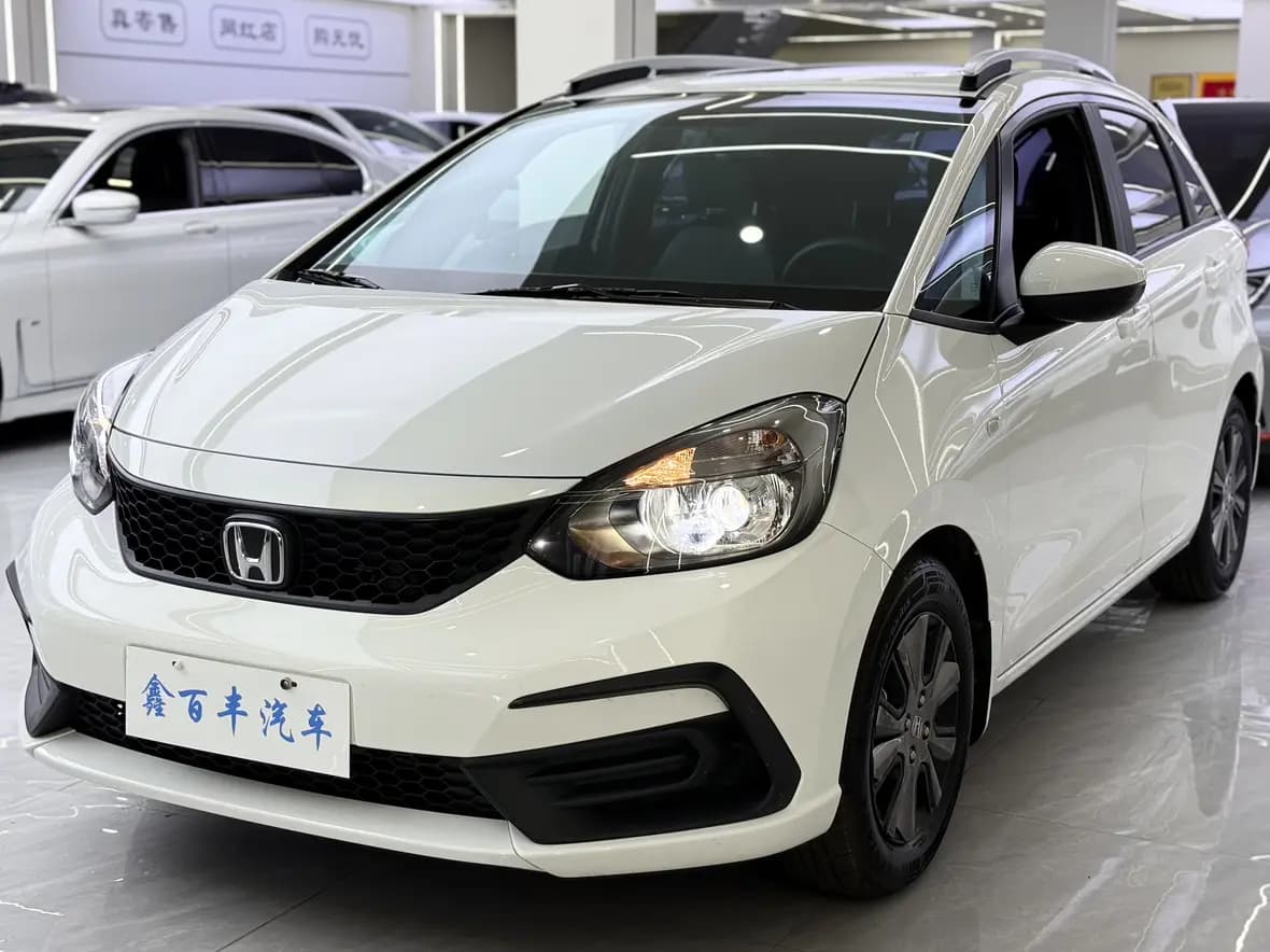 Honda Fit 2023 г. 40478 км. — фото 7