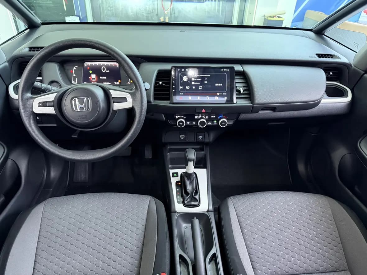 Honda Fit 2023 г. 40478 км. — фото 9