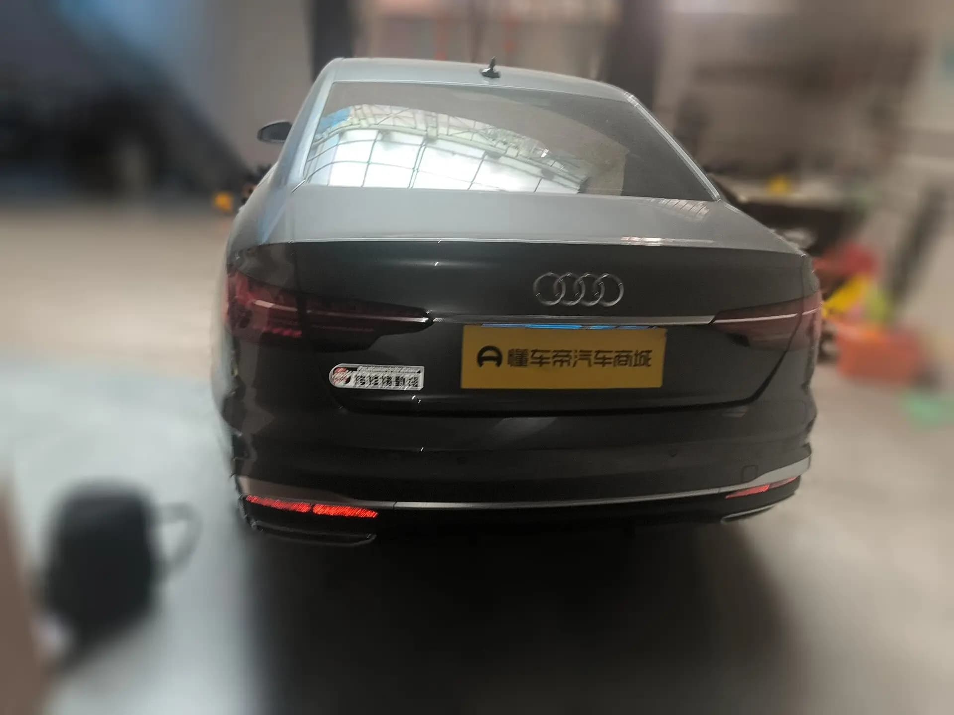 Audi A4L 2021 г. 8220 км. — фото 5