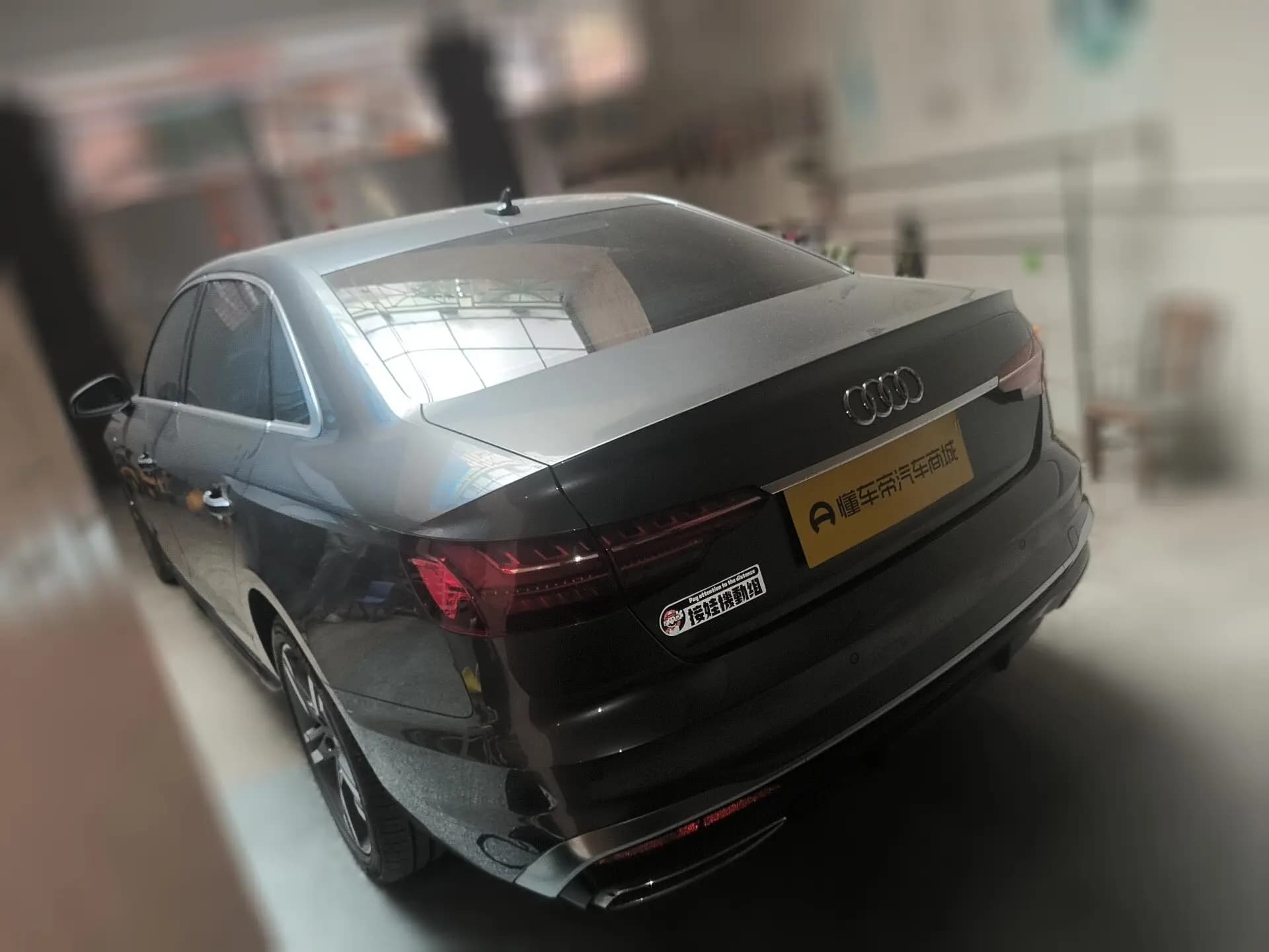 Audi A4L 2021 г. 8220 км. — фото 6