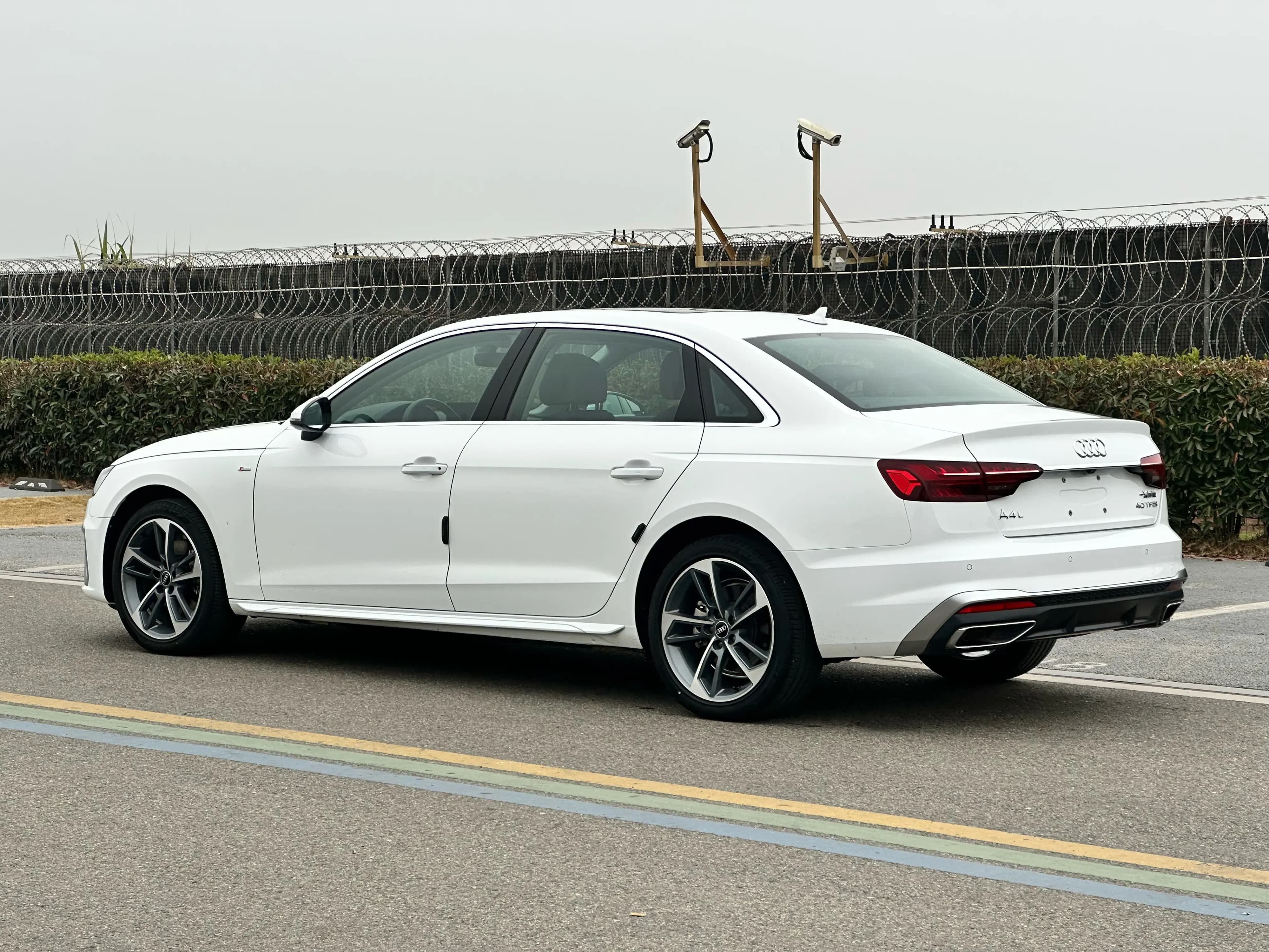 Audi A4L 2023 г. 22116 км. — фото 4