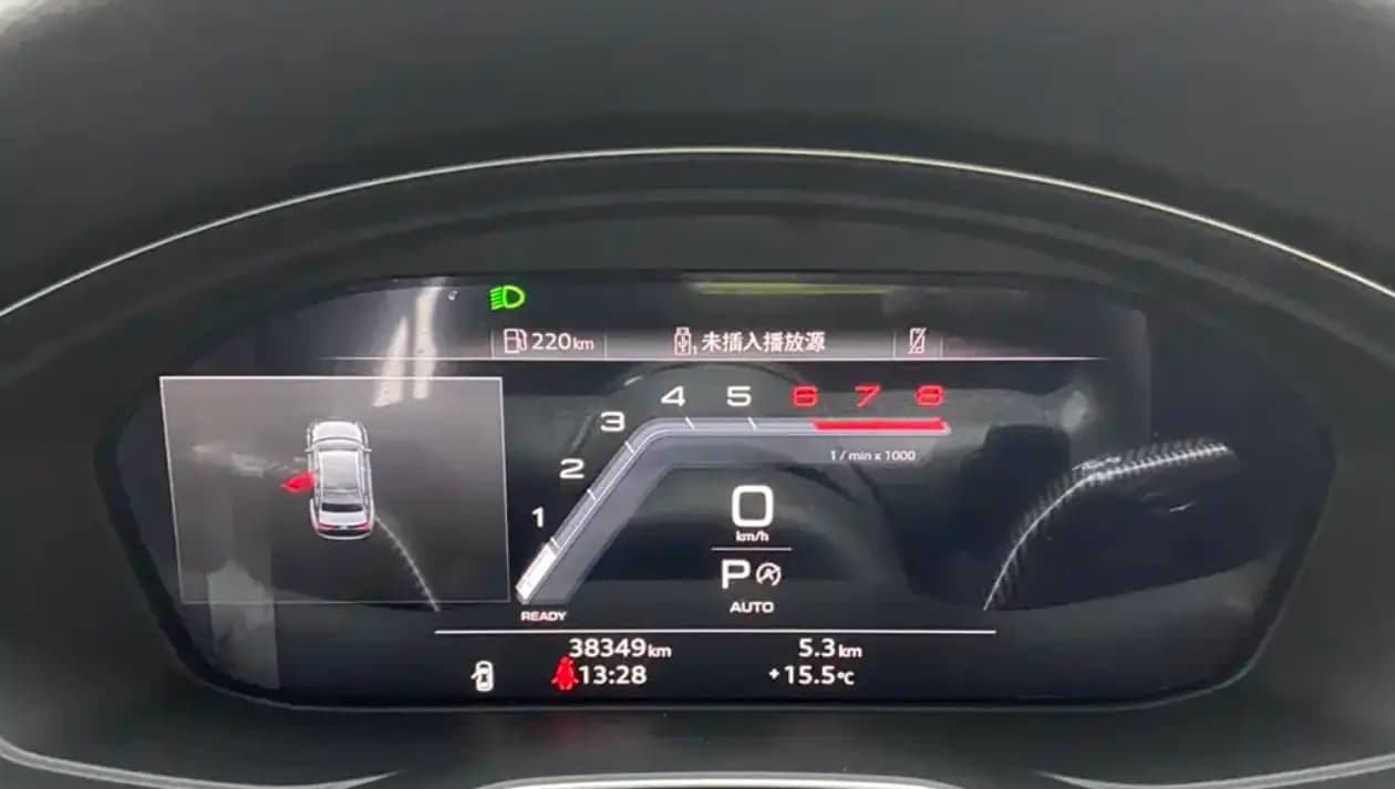 Audi A4L 2022 г. 38114 км. — фото 7