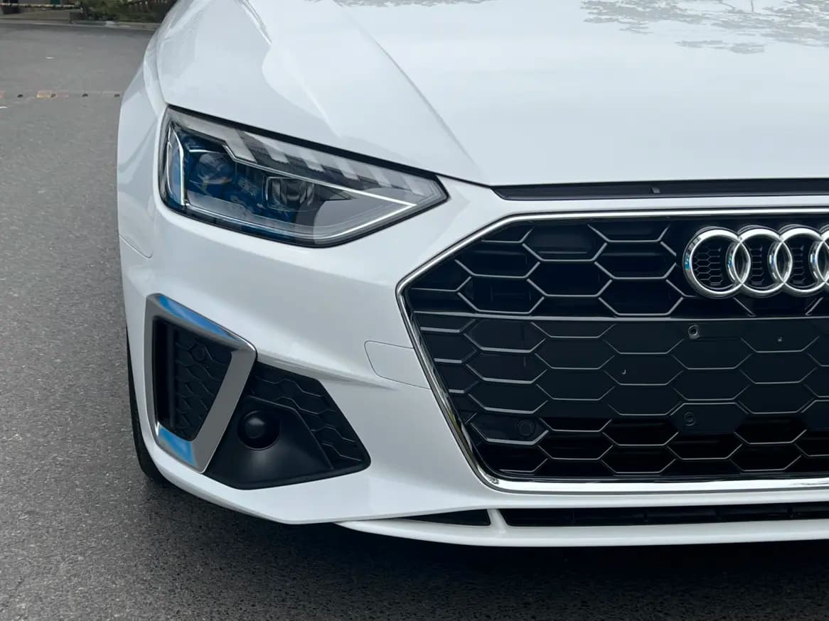 Audi A4L 2021 г. 26112 км. — фото 4