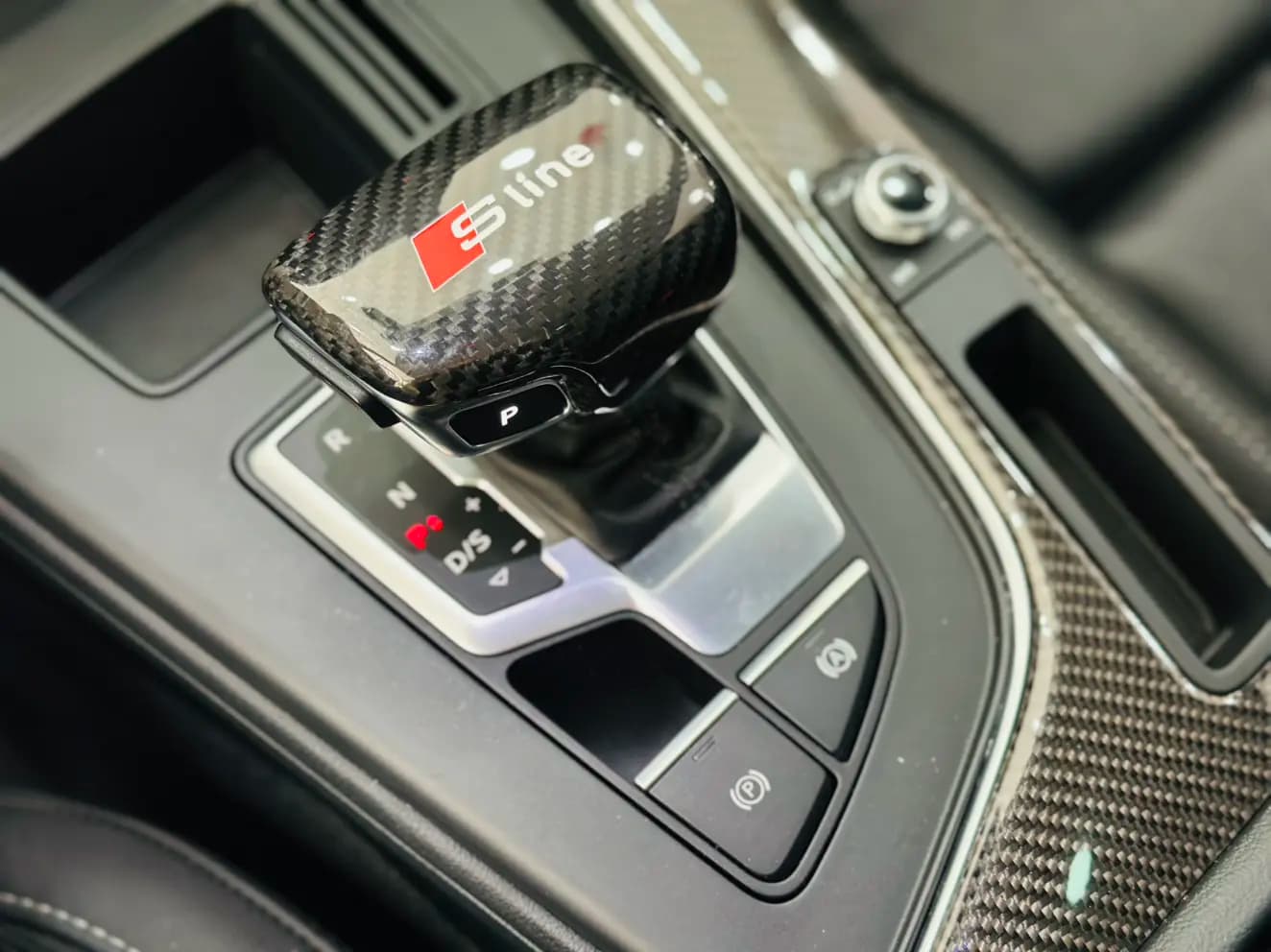 Audi A4L 2021 г. 45107 км. — фото 7