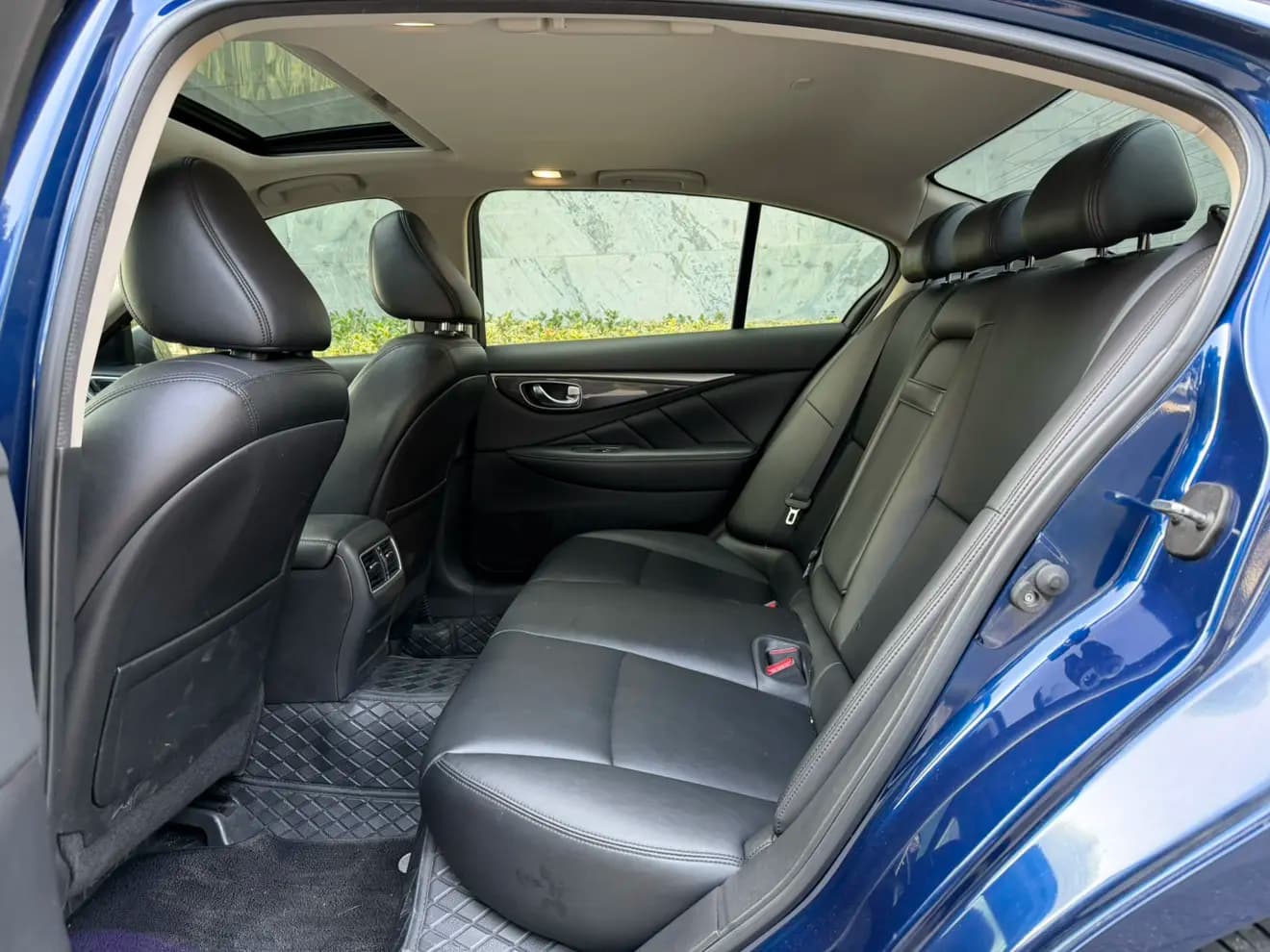 Audi A4L 2021 г. 94100 км. — фото 13