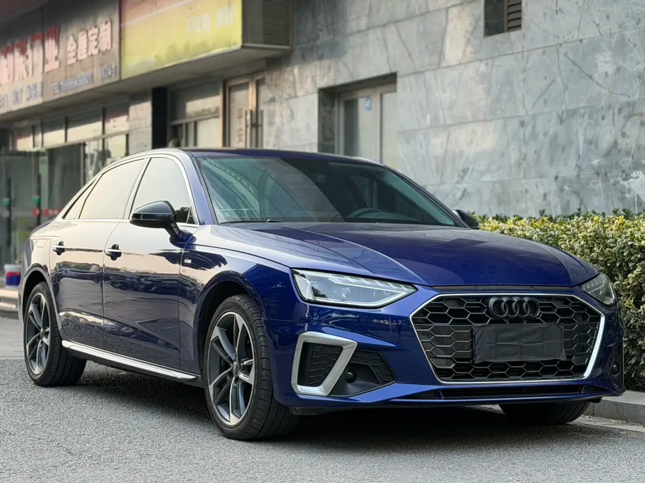 Audi A4L 2021 г. 94100 км. — фото 3