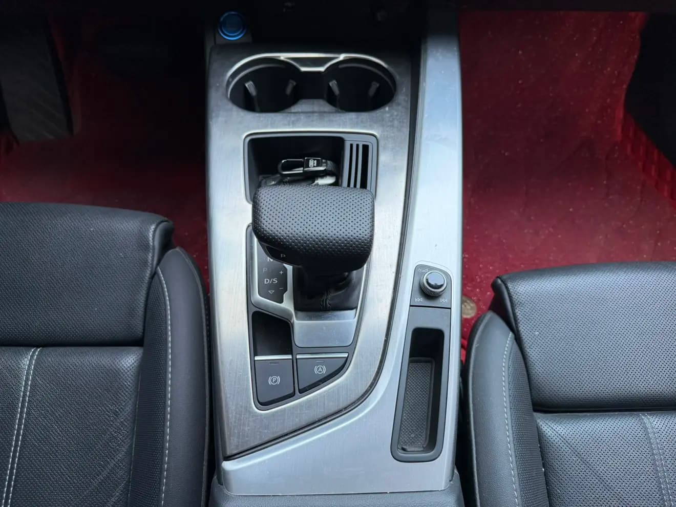 Audi A4L 2021 г. 94100 км. — фото 10