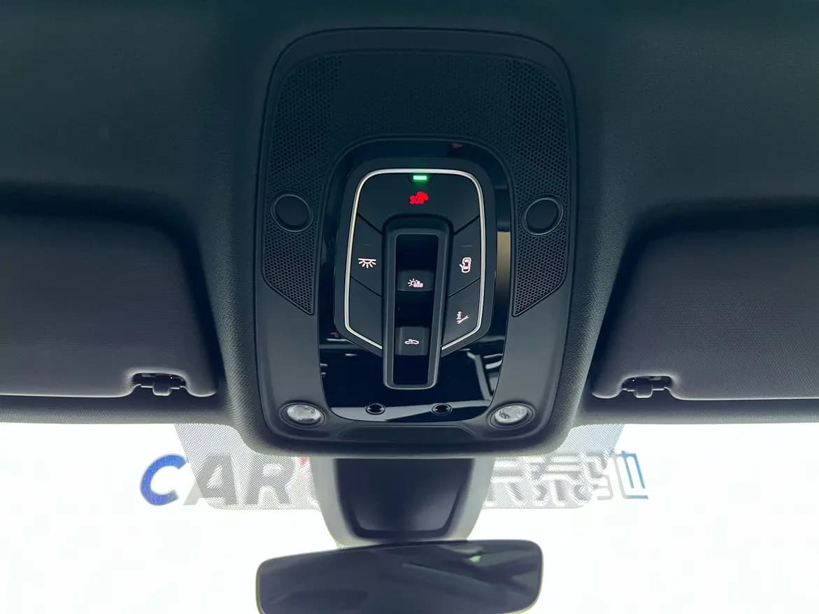 Audi A4L 2024 г. 10099 км. — фото 7