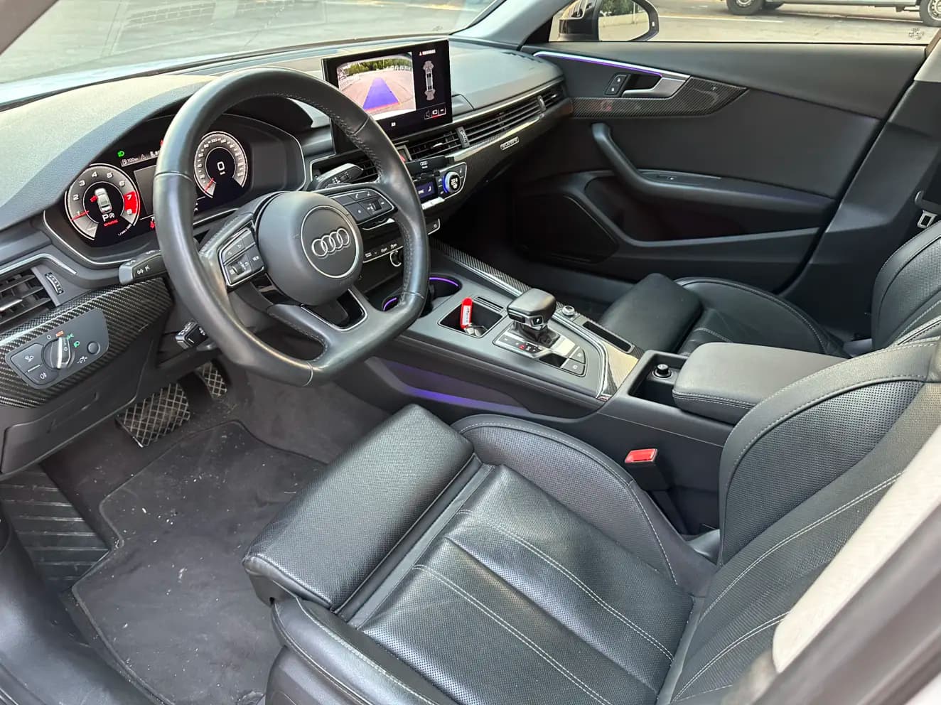 Audi A4L 2022 г. 70095 км. — фото 5