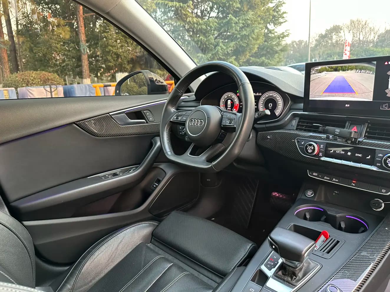 Audi A4L 2022 г. 70095 км. — фото 6