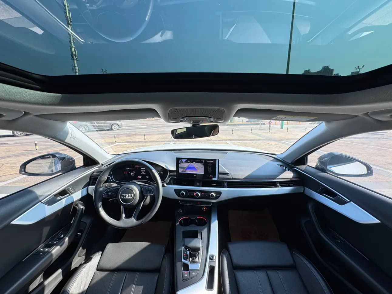 Audi A4L 2023 г. 46096 км. — фото 10