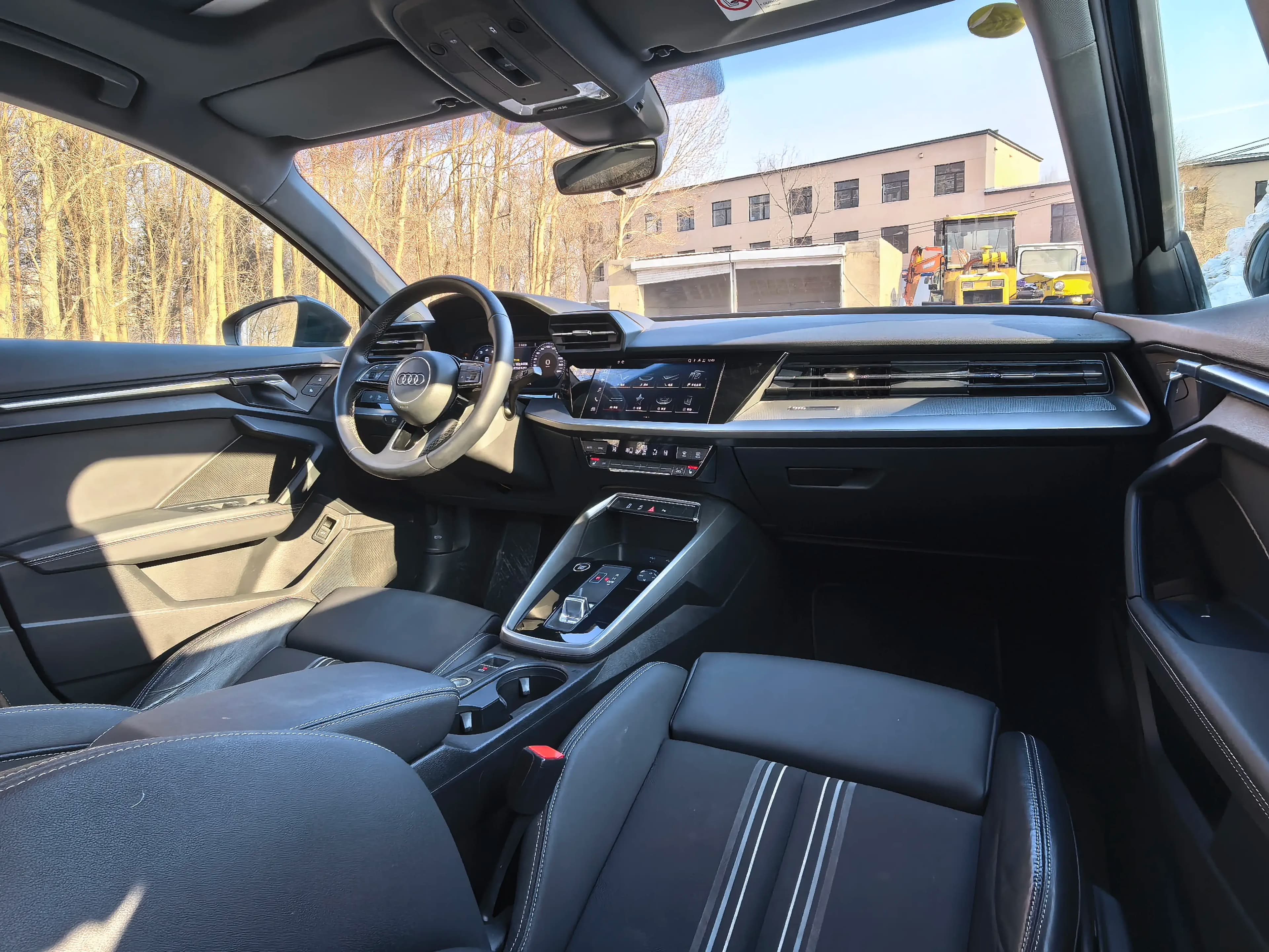Audi A3 2023 г. 56145 км. — фото 9