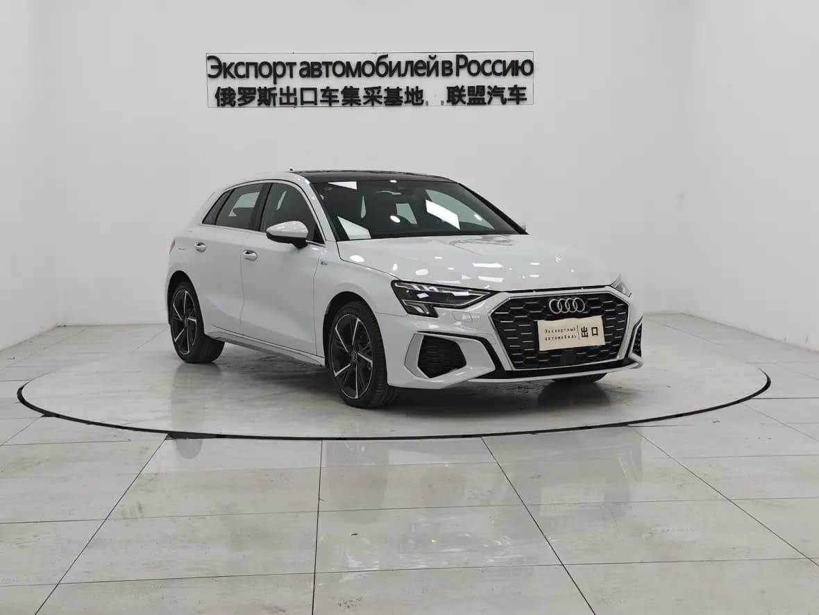 Audi A3 2023 г. 8590 км. — фото 3