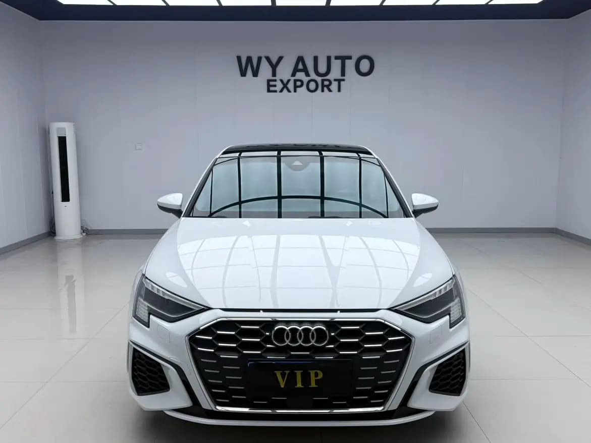 Audi A3 2022 г. 42100 км. — фото 2