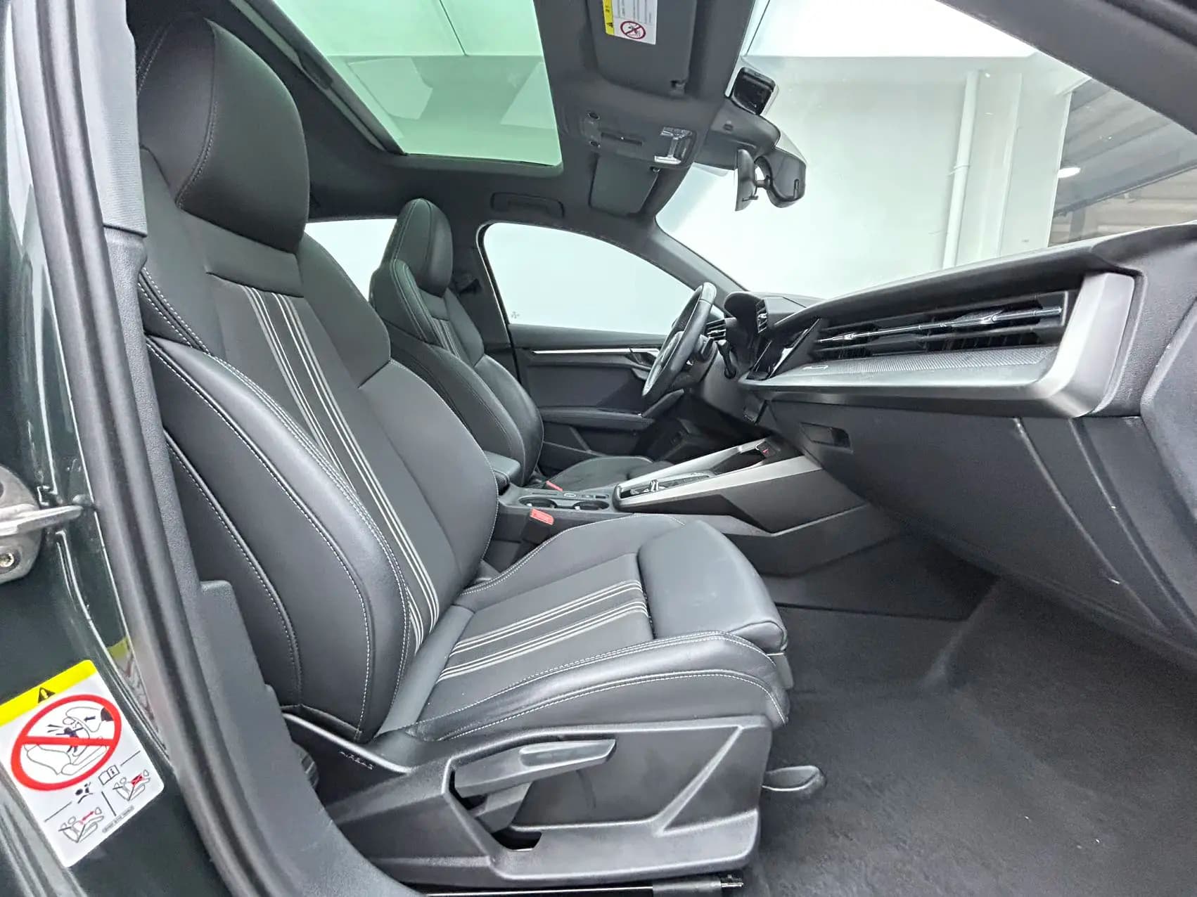 Audi A3 2022 г. 35104 км. — фото 7