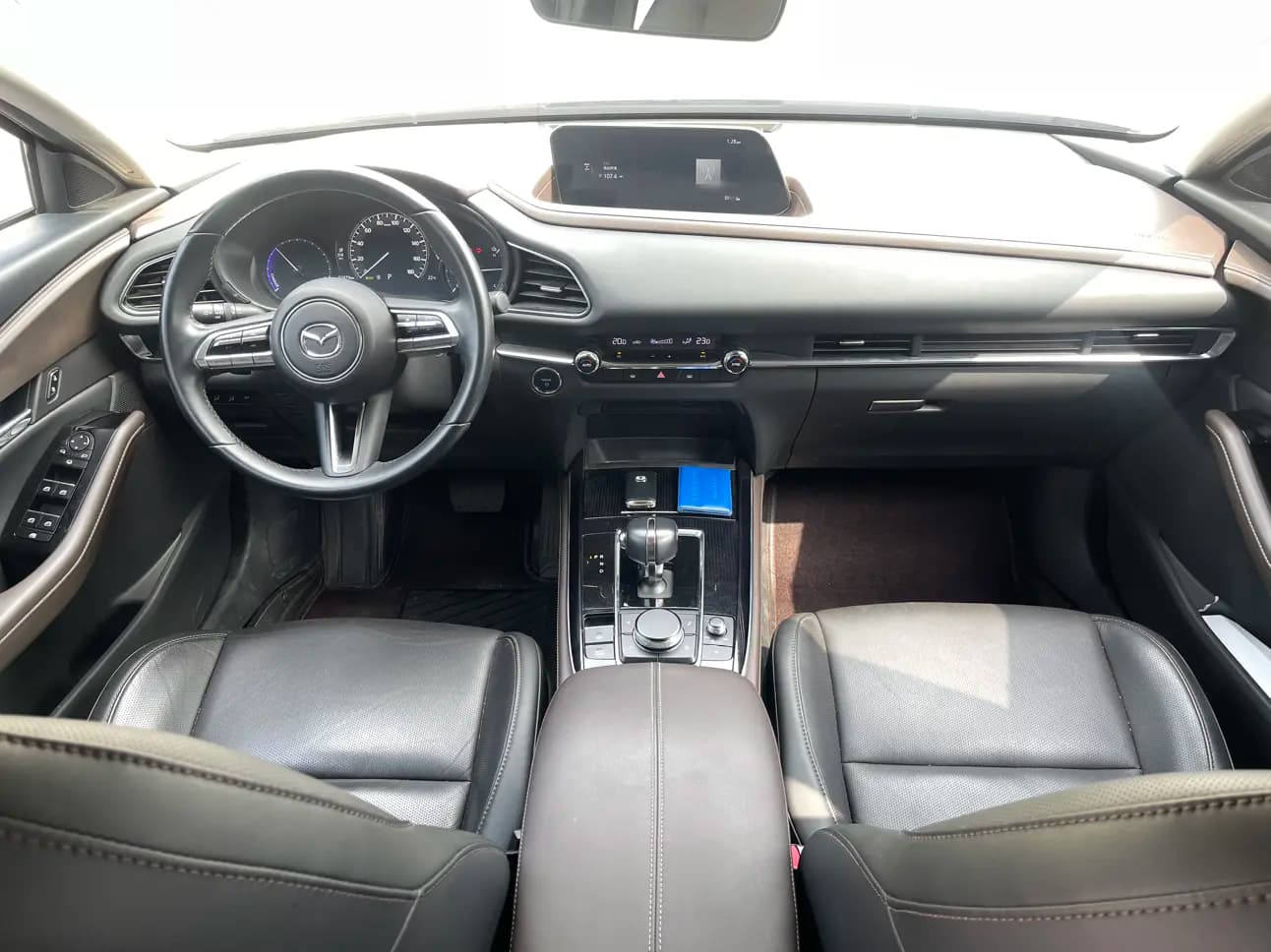 Mazda CX-30 EV 2023 г. 50856 км. — фото 17