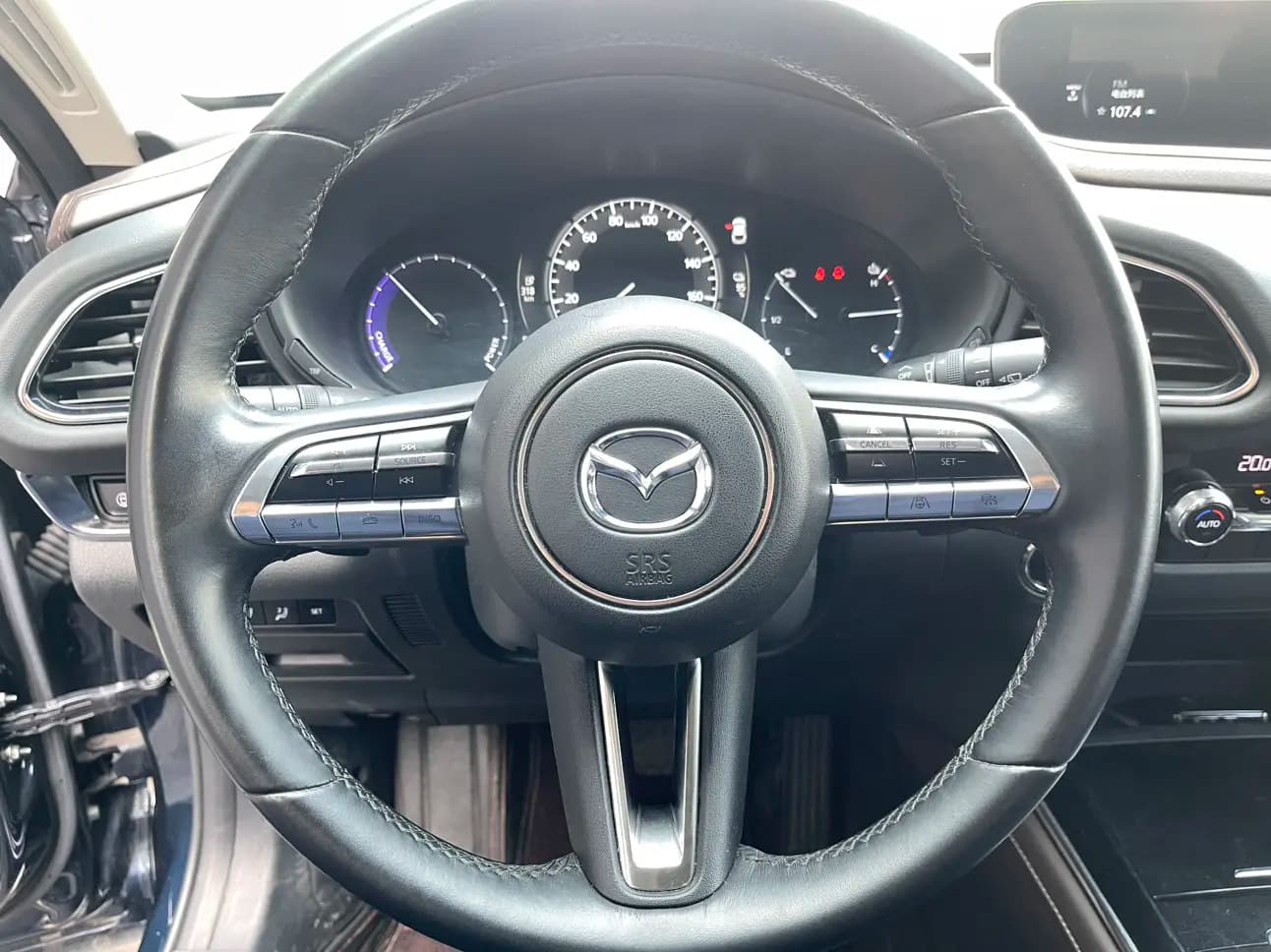 Mazda CX-30 EV 2023 г. 50856 км. — фото 19