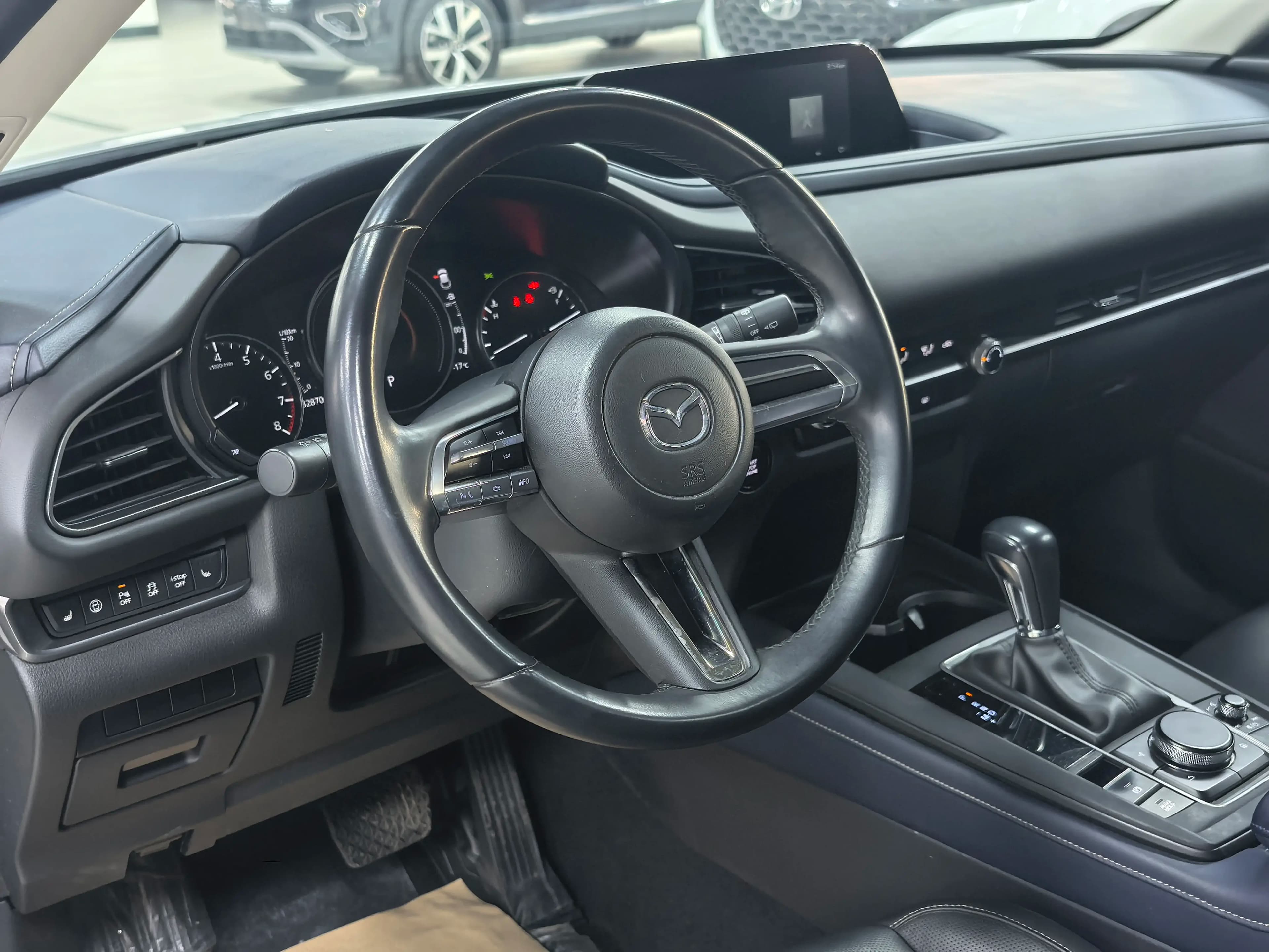 Mazda CX-30 2022 г. 32062 км. — фото 10