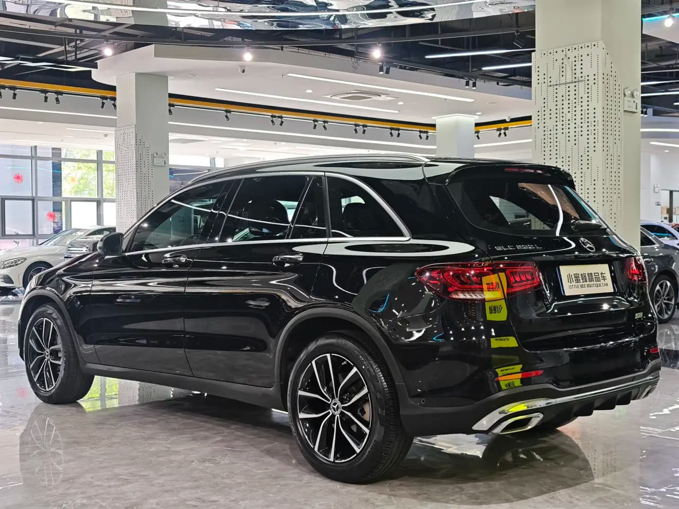 Mercedes-Benz GLC 2023 г. 14057 км. — фото 4