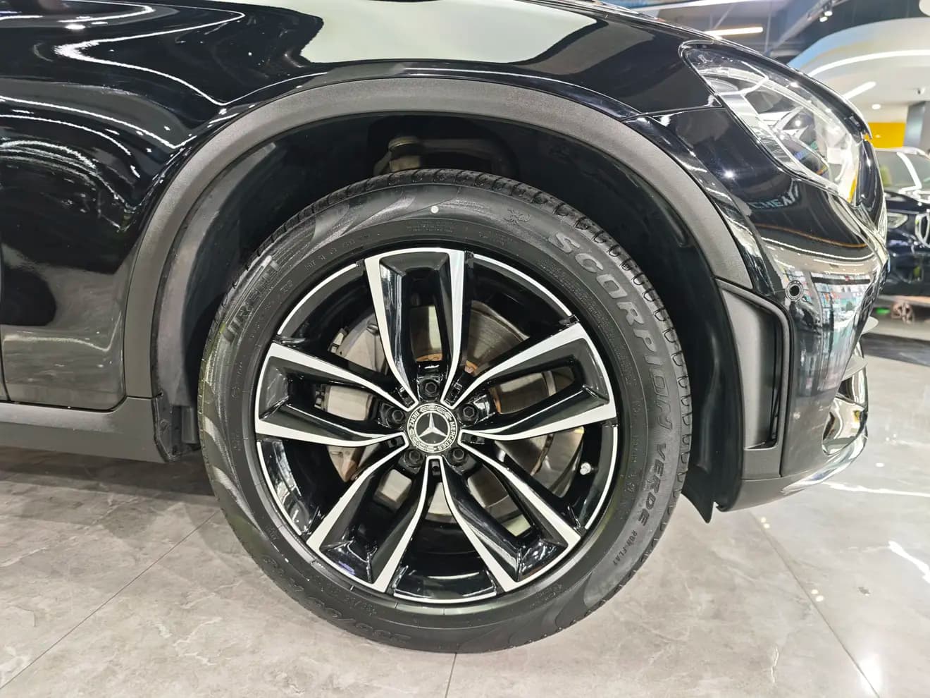 Mercedes-Benz GLC 2023 г. 14057 км. — фото 7