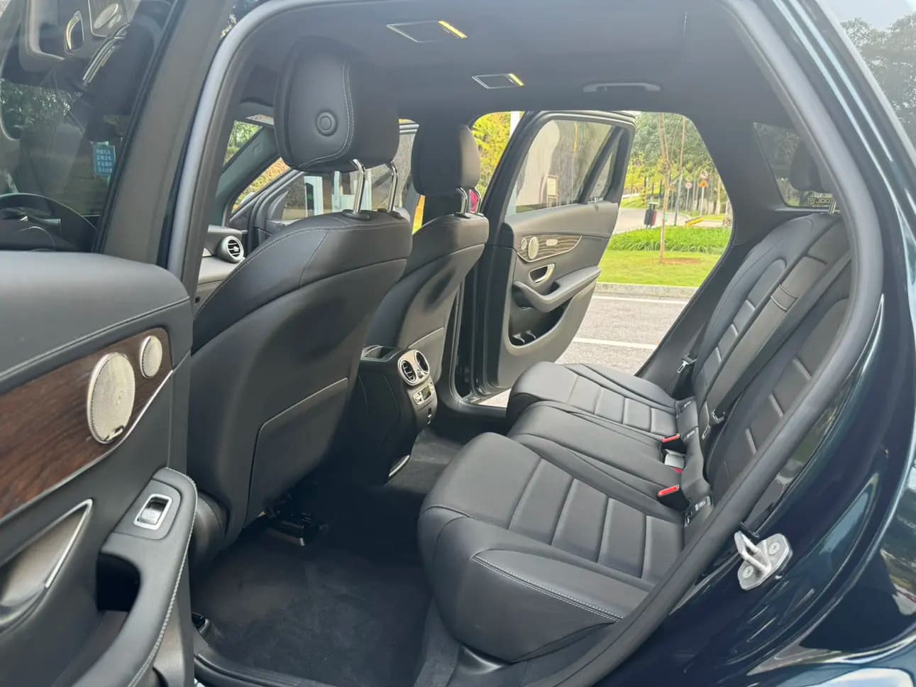 Mercedes-Benz GLC 2022 г. 68058 км. — фото 15
