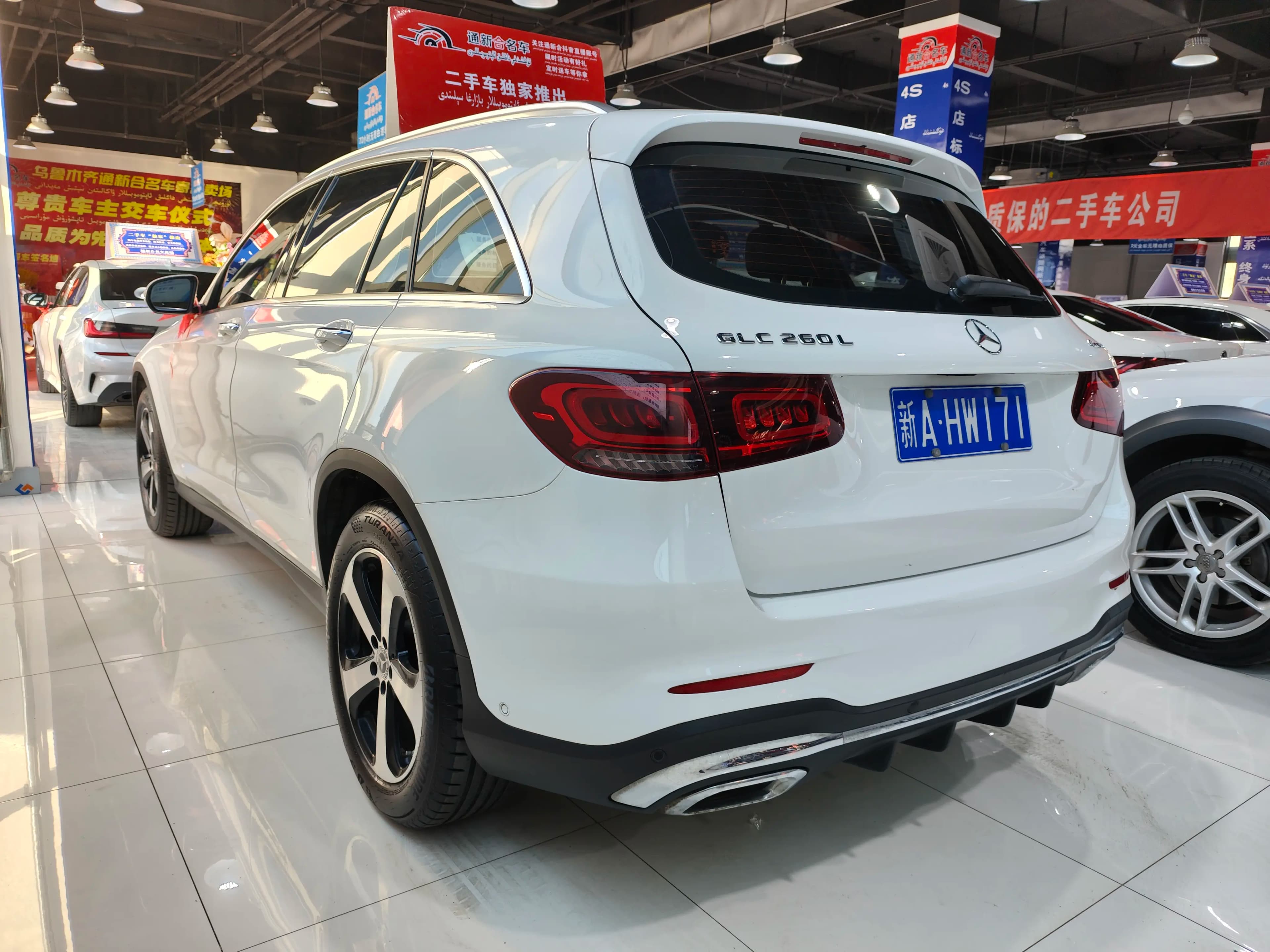 Mercedes-Benz GLC 2023 г. 40059 км. — фото 4