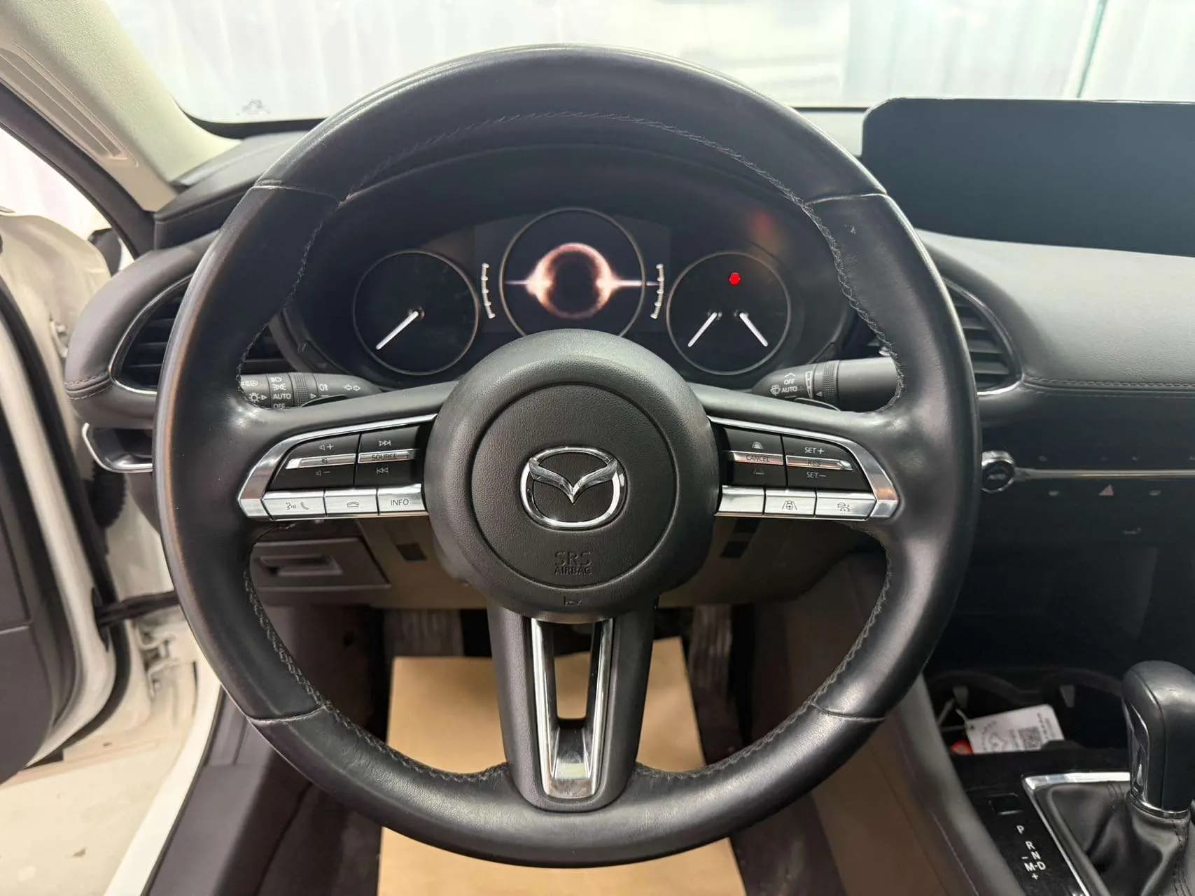 Mazda Axela 2022 г. 53148 км. — фото 9