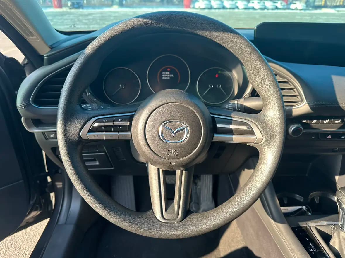 Mazda Axela 2021 г. 31072 км. — фото 11