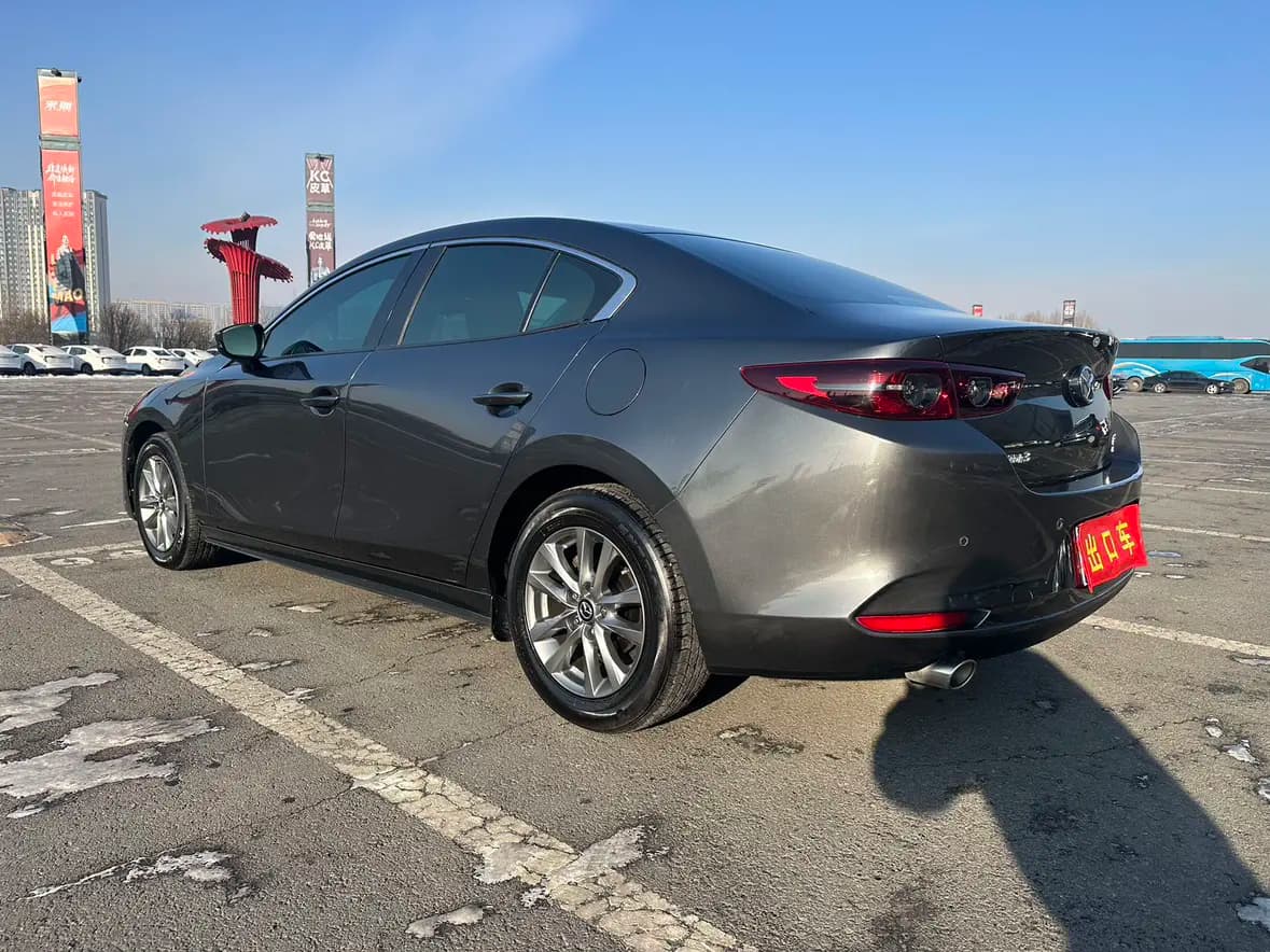 Mazda Axela 2021 г. 31072 км. — фото 3