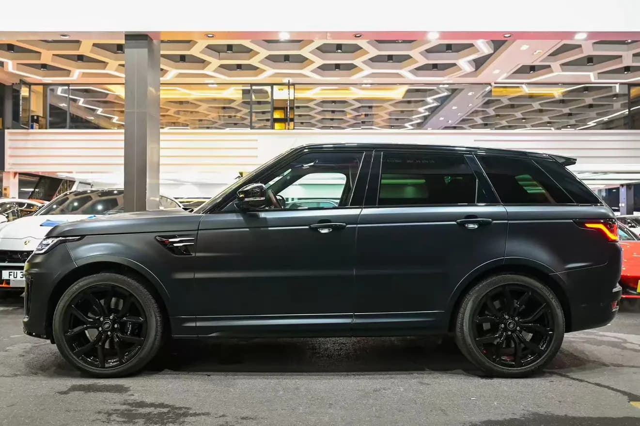 Land Rover Range Rover Sport 2023 г. 27052 км. — фото 3