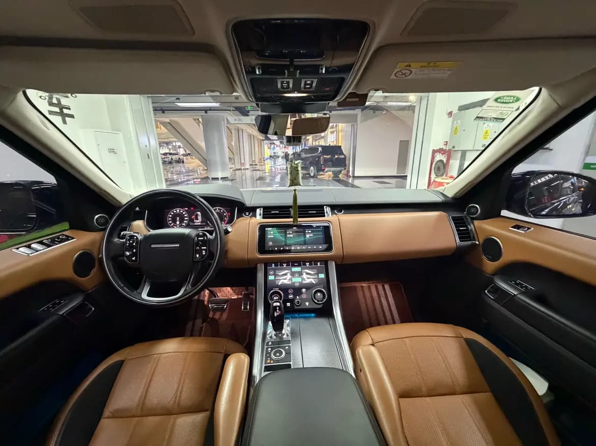 Land Rover Range Rover Sport 2022 г. 77855 км. — фото 10