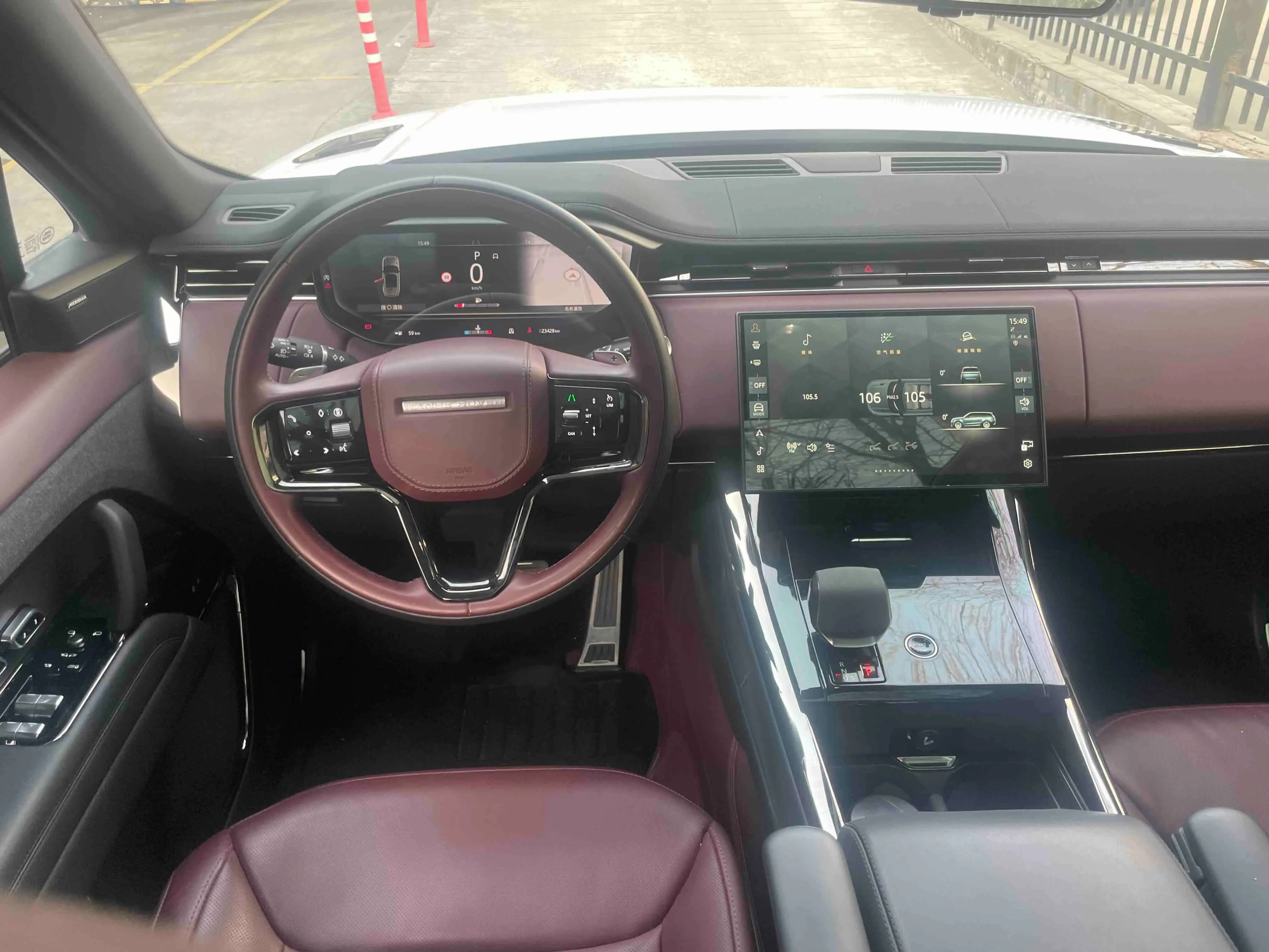 Land Rover Range Rover Sport 2024 г. 23056 км. — фото 4
