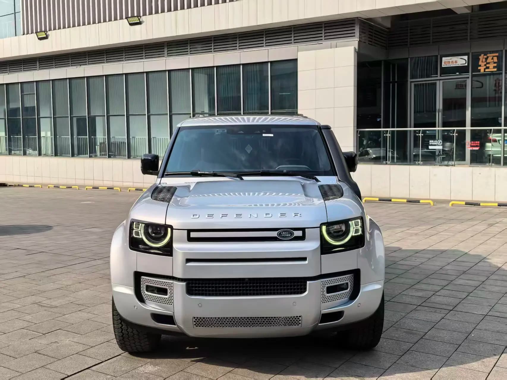Land Rover Guard 2022 г. 19030 км. — фото 2