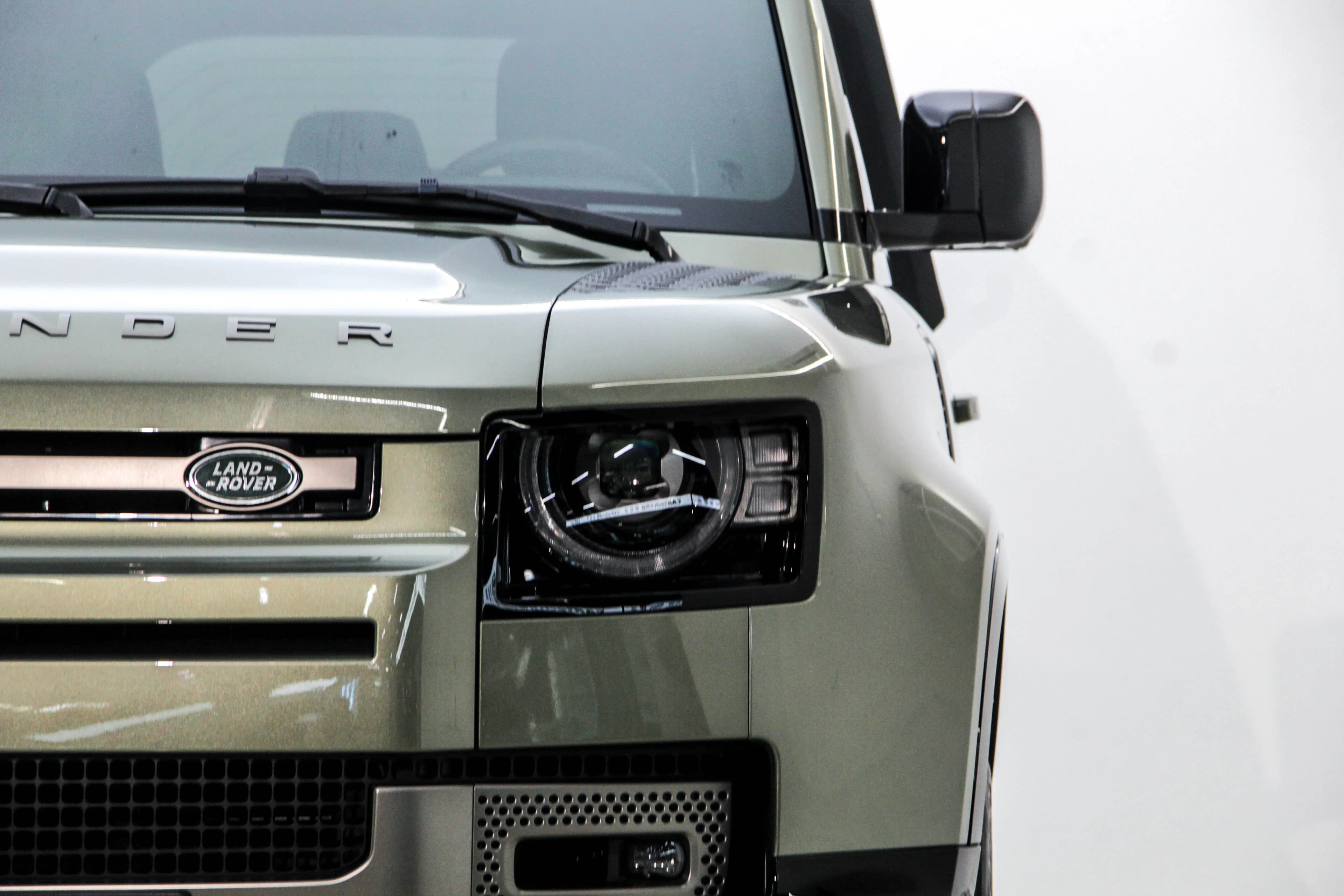 Land Rover Guard 2023 г. 15406 км. — фото 7