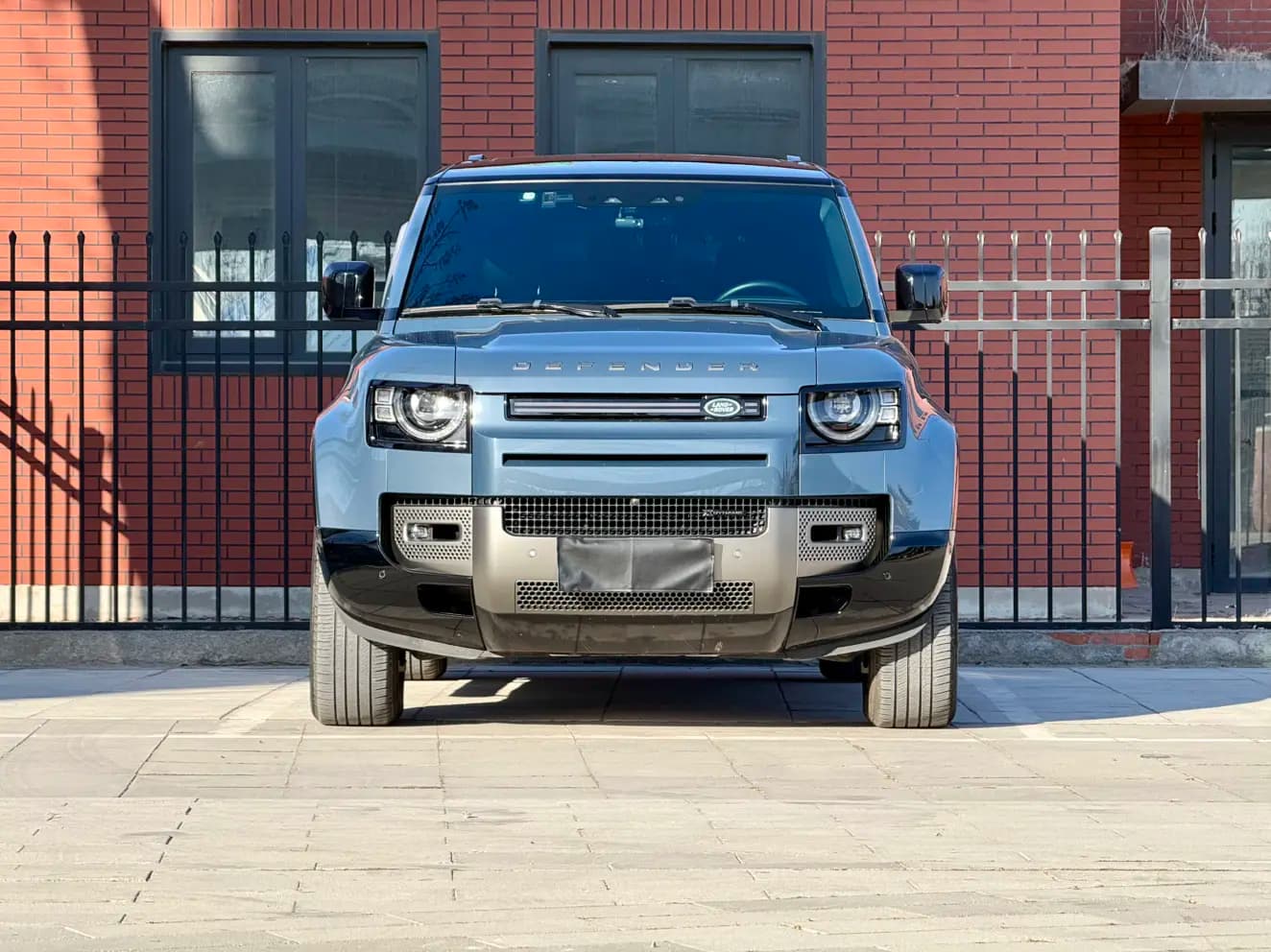 Land Rover Guard 2022 г. 18046 км. — фото 2