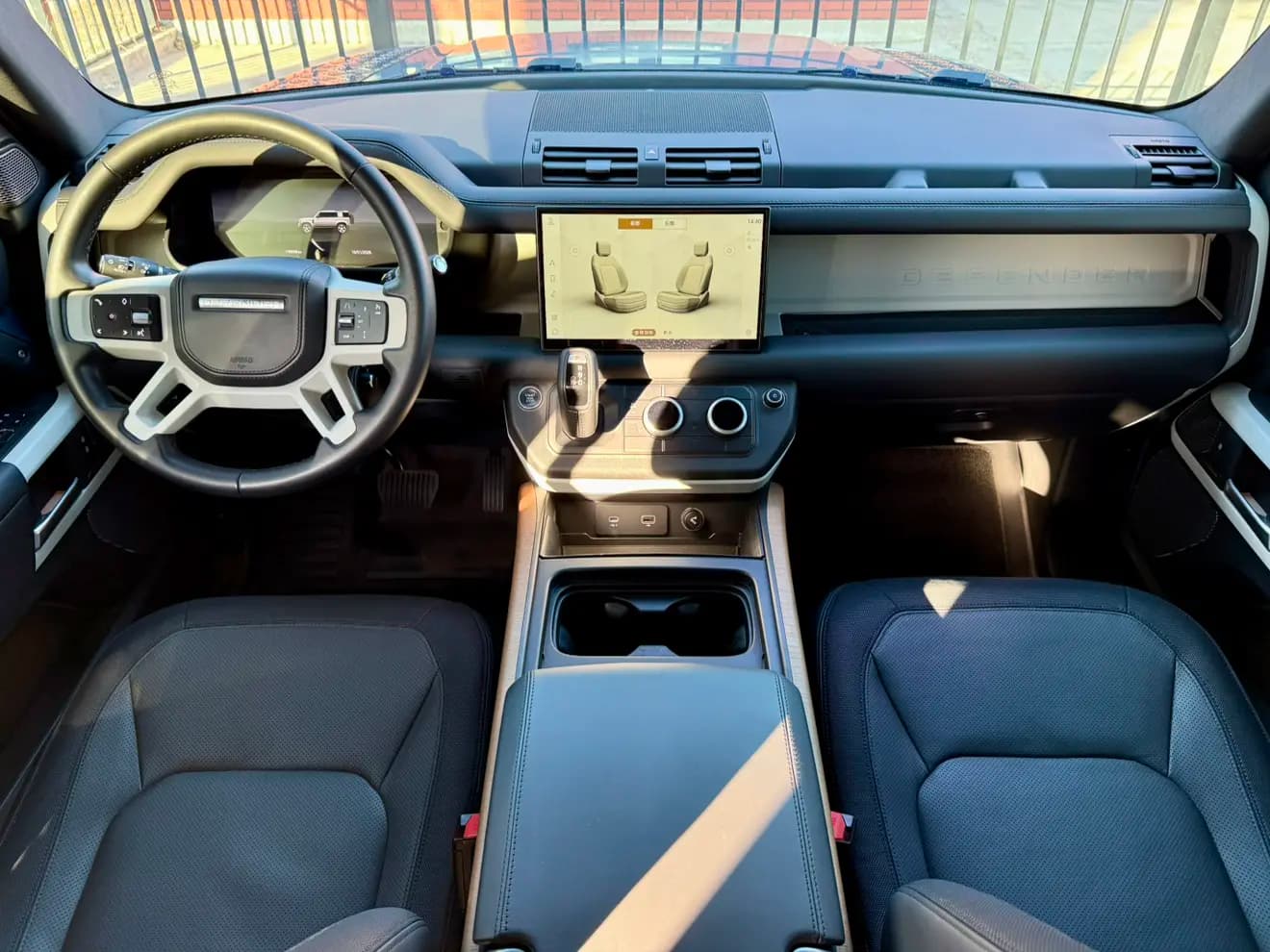 Land Rover Guard 2022 г. 18046 км. — фото 14
