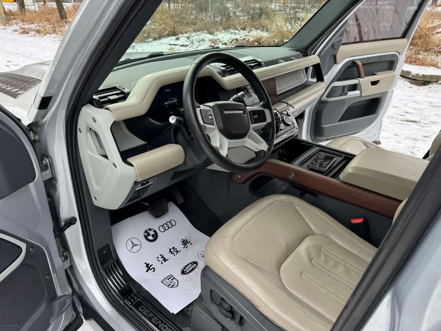 Land Rover Guard 2021 г. 140032 км. — фото 7