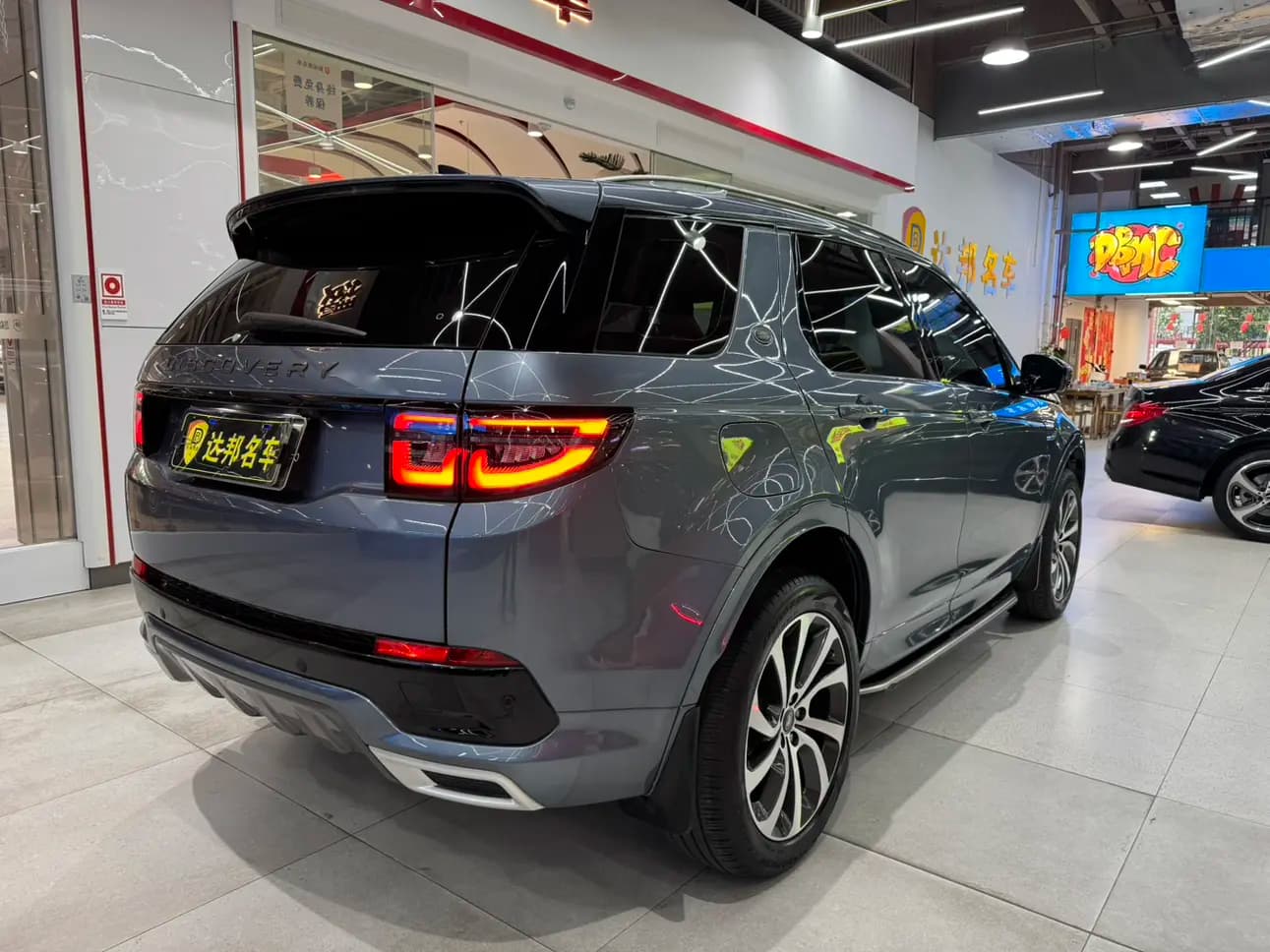 Land Rover Discover Sports 2021 г. 21044 км. — фото 6