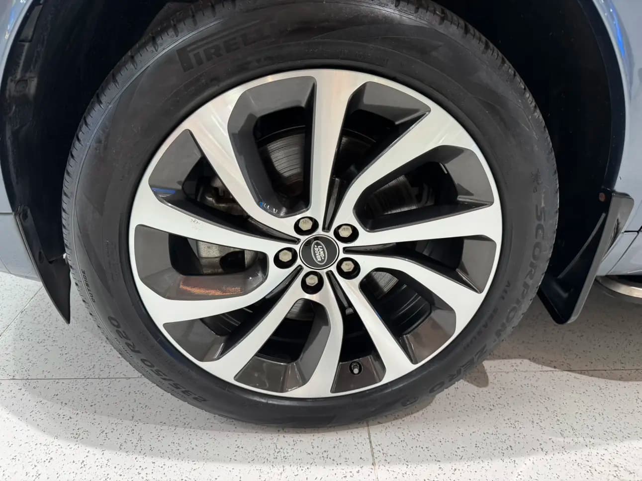 Land Rover Discover Sports 2021 г. 21044 км. — фото 7