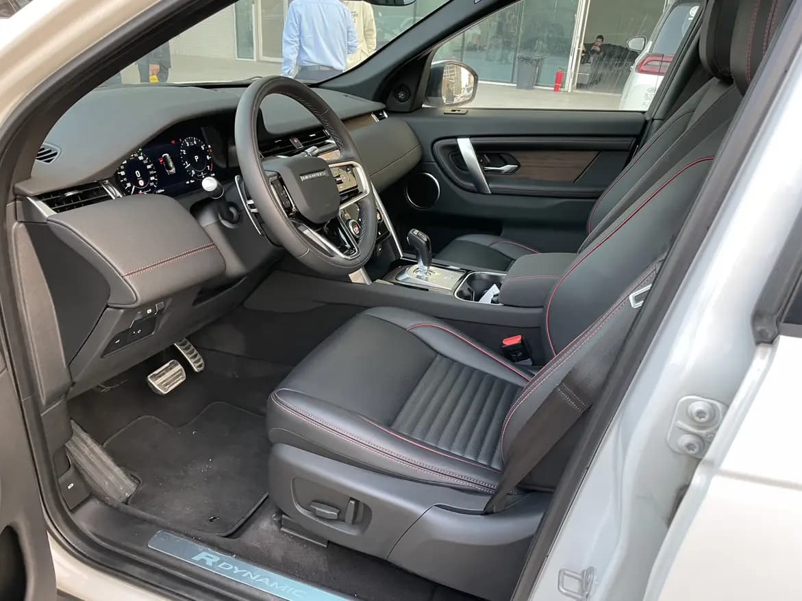 Land Rover Discover Sports 2022 г. 5241 км. — фото 6