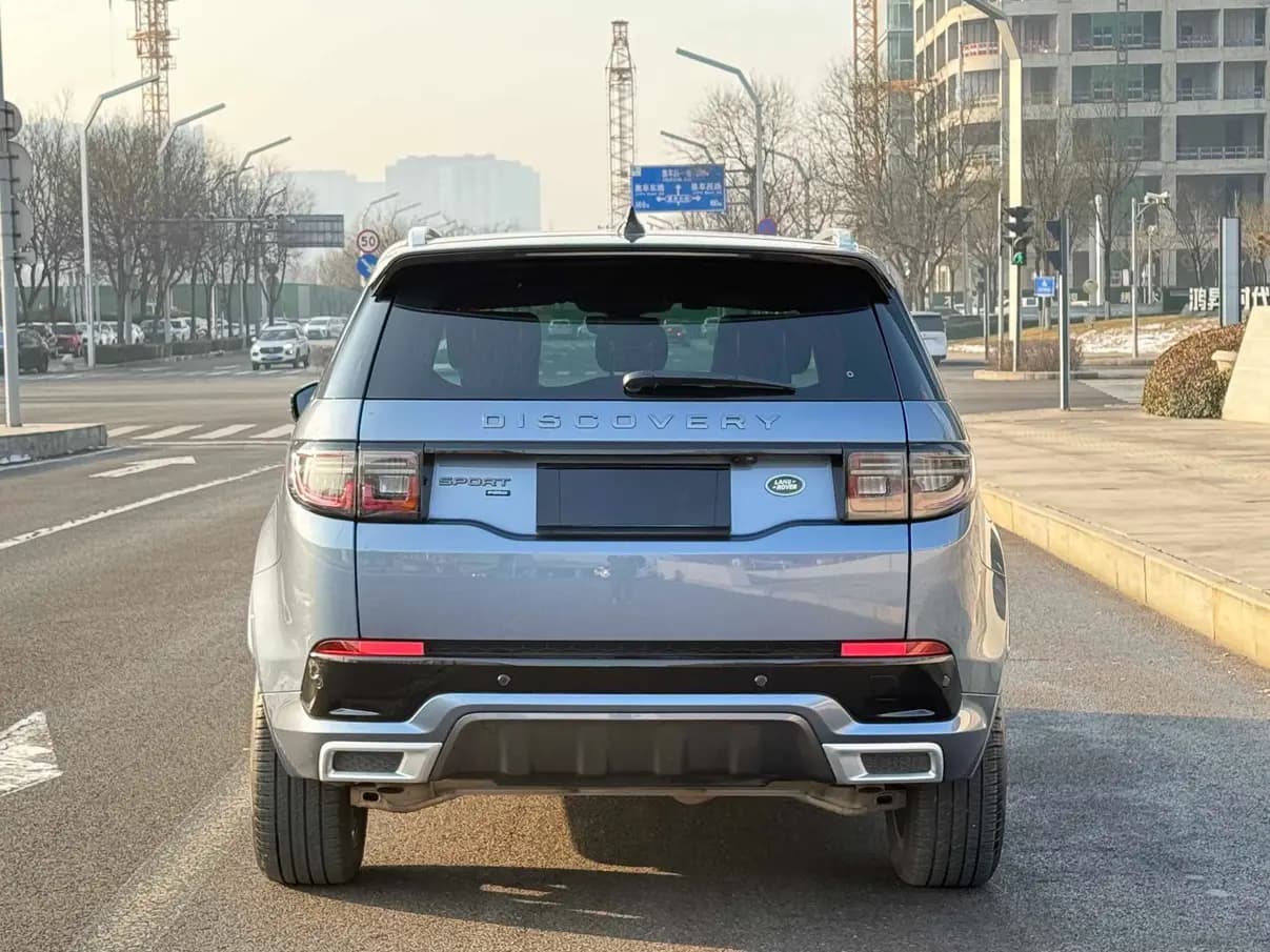 Land Rover Discover Sports 2023 г. 30039 км. — фото 6