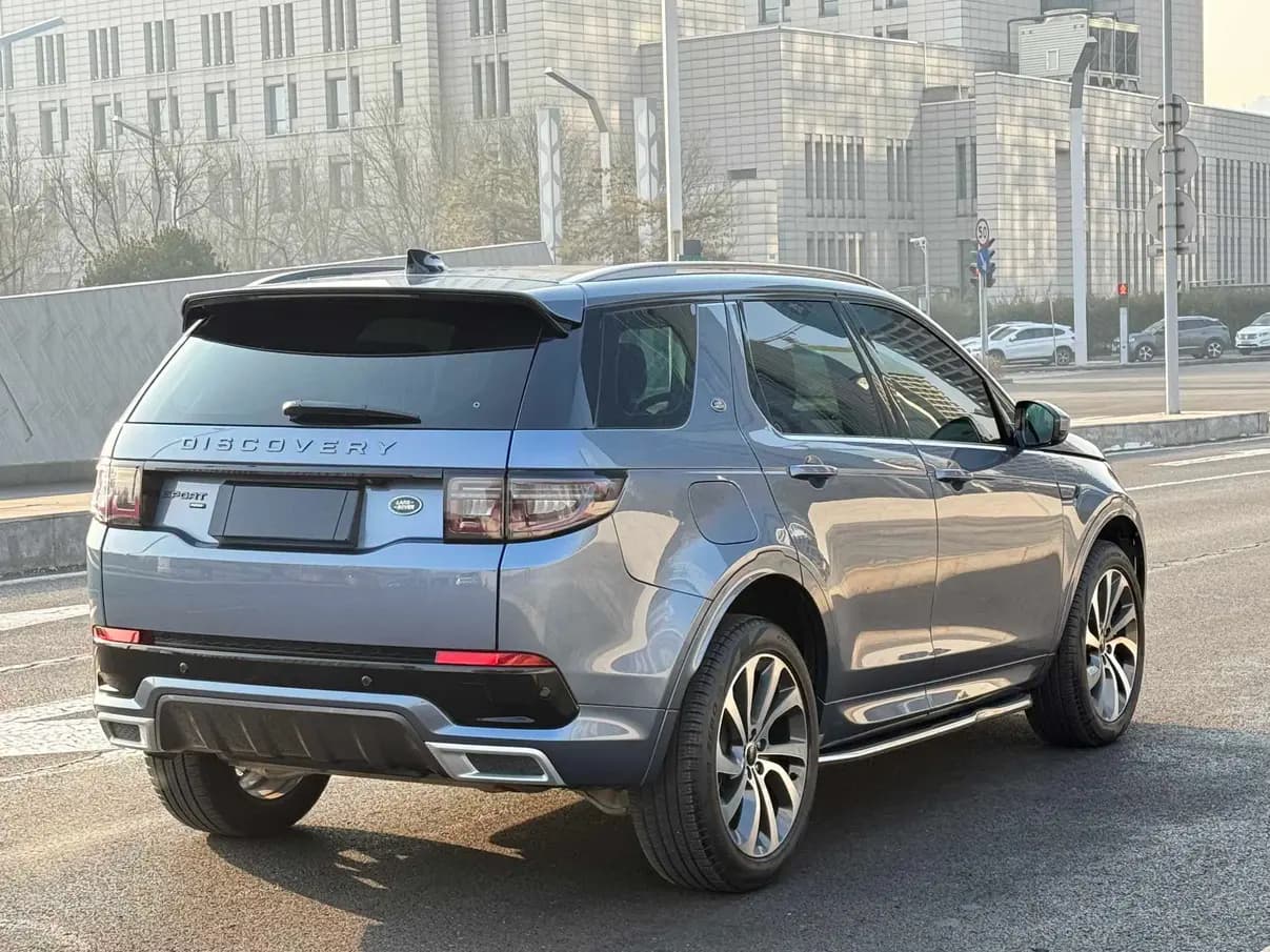 Land Rover Discover Sports 2023 г. 30039 км. — фото 7